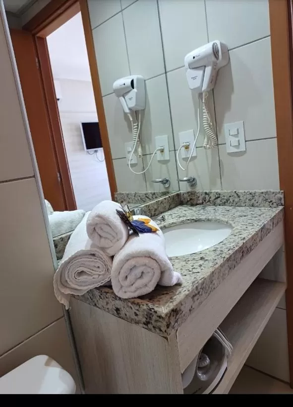 Bathroom in Ponta Negra Flat Confort 18 Andar