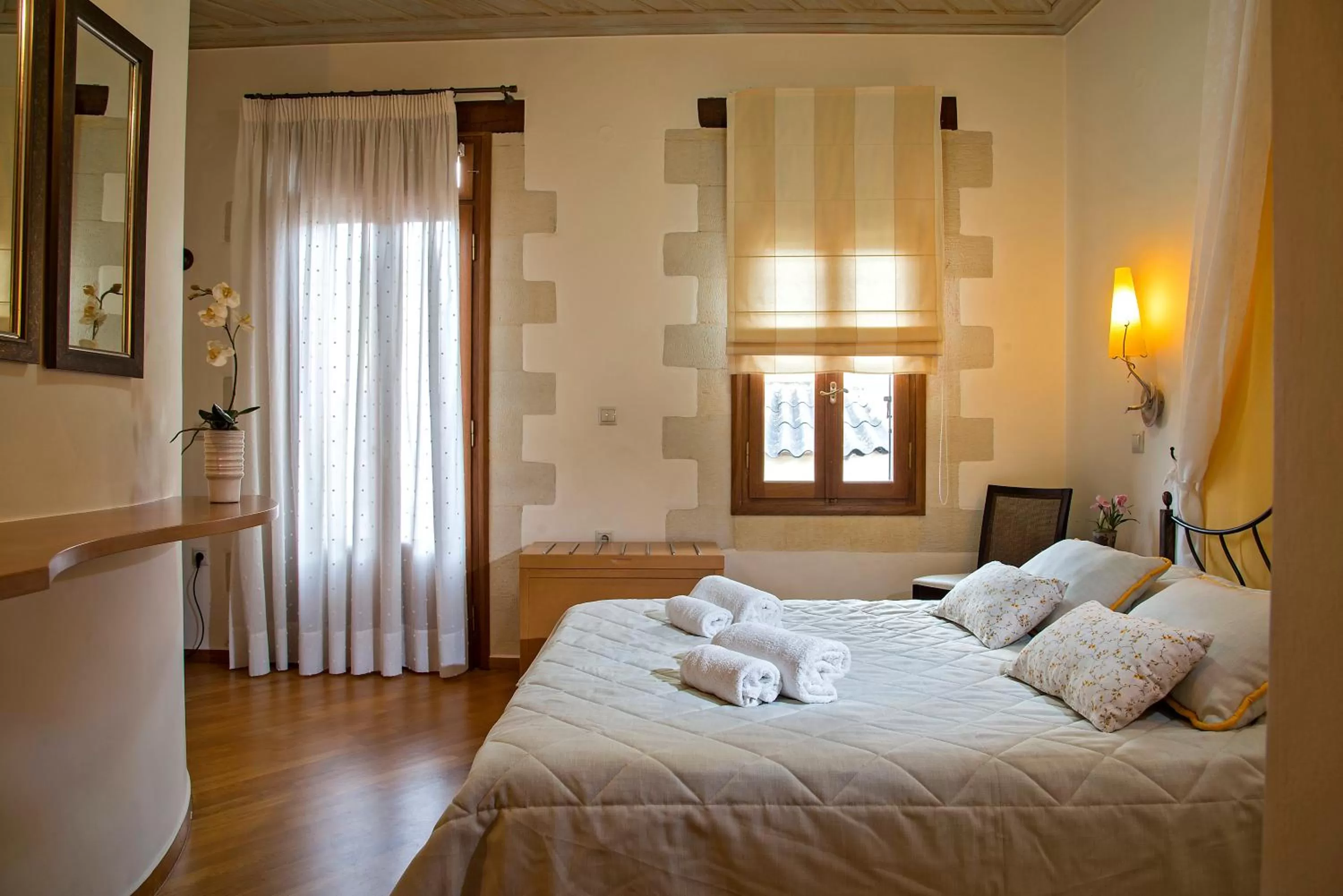 Day, Bed in Ionas Boutique Hotel