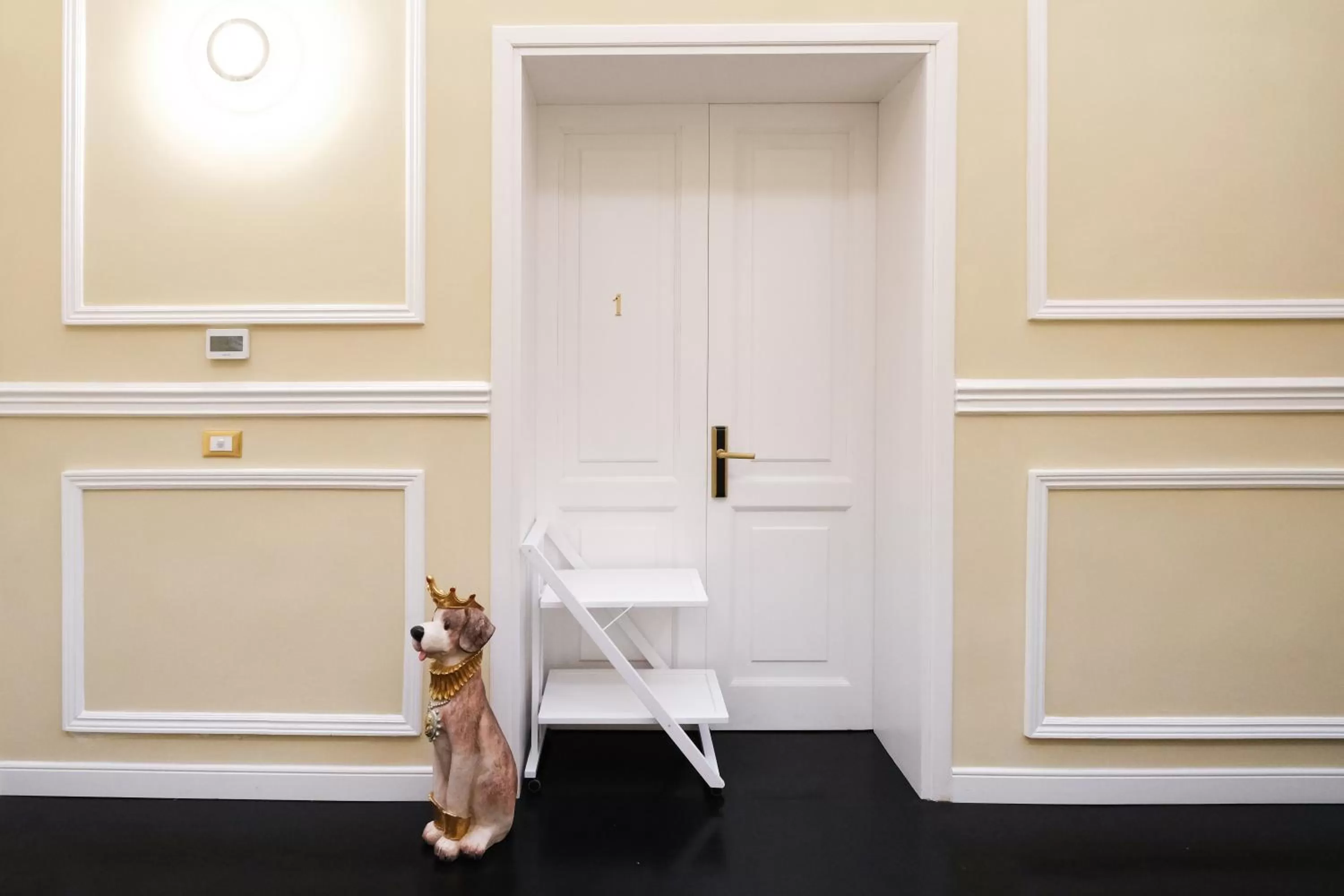 Decorative detail in B&B Kingsman