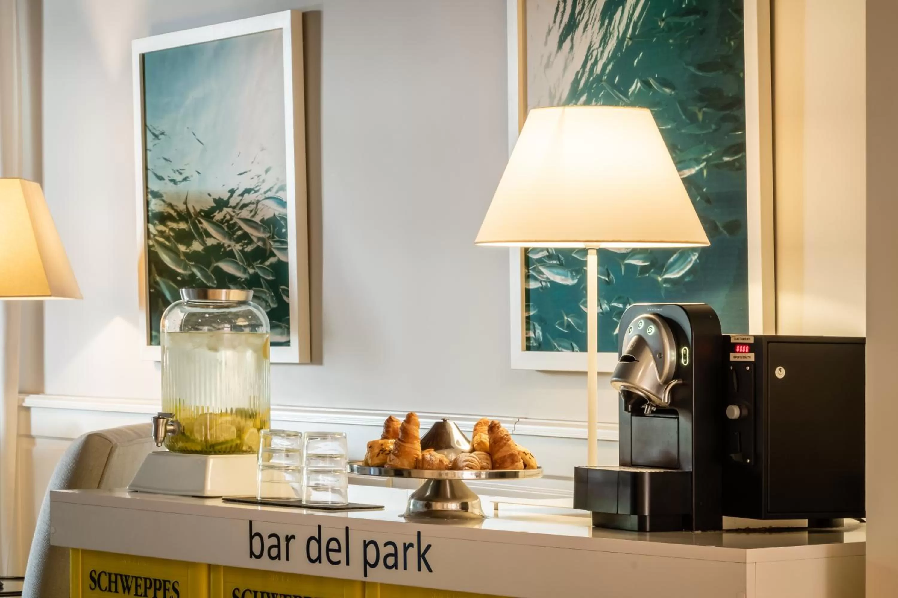 Lounge or bar in Hotel Medium Sitges Park