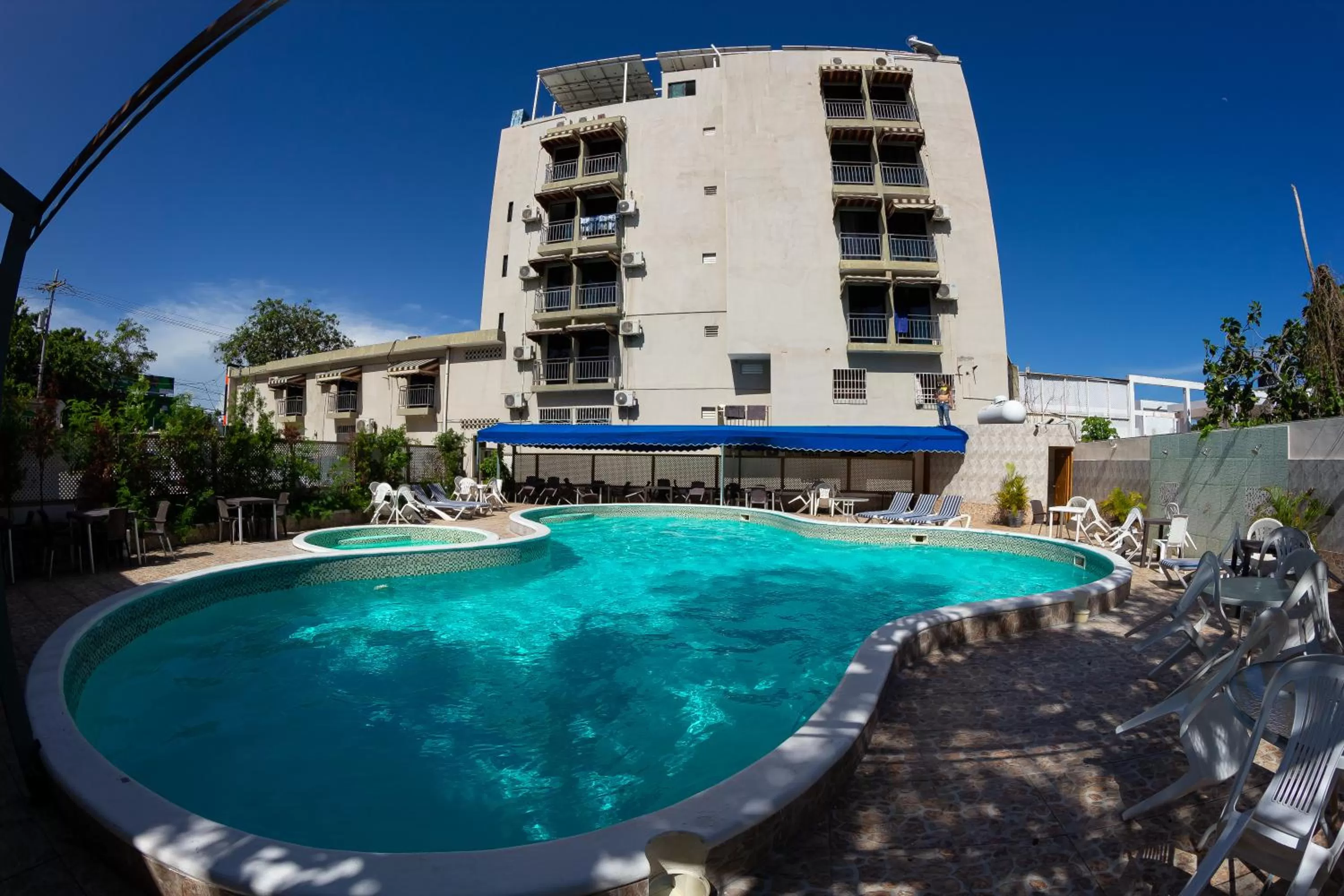 Property building in Hotel Renacer