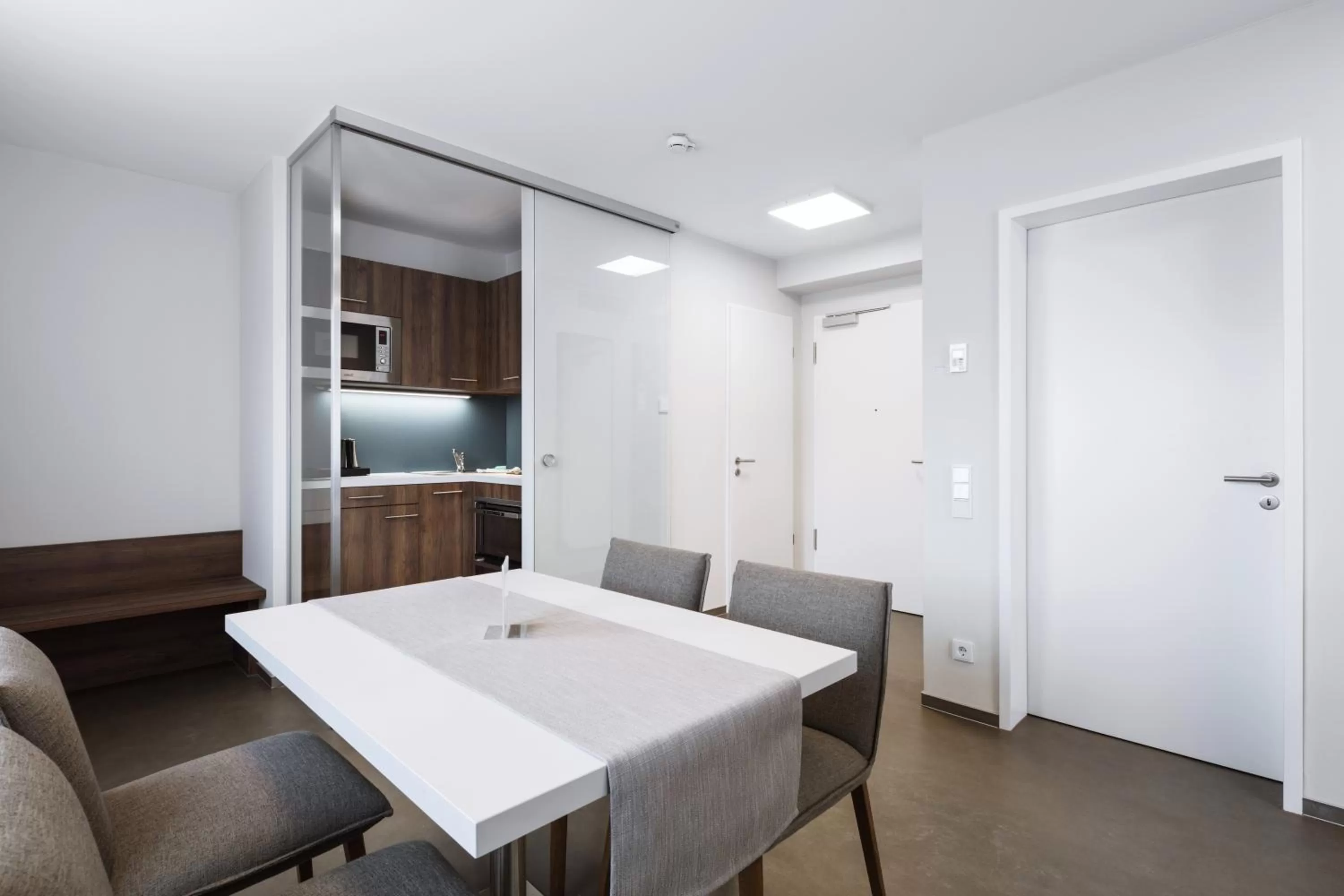 Coffee/tea facilities in Apart-Hotel FirstBoarding Bayreuth