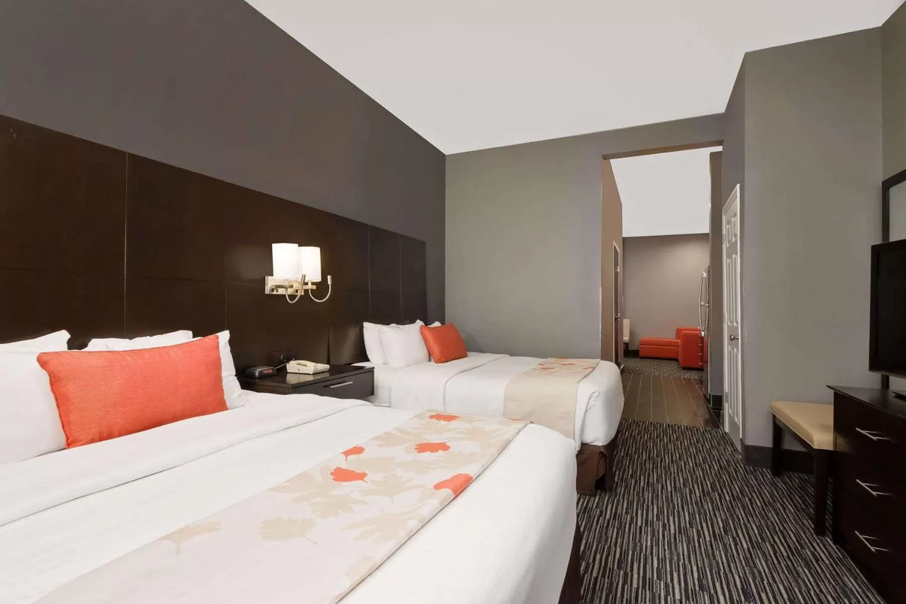TV and multimedia, Bed in Hawthorn Extended Stay by Wyndham Columbus West