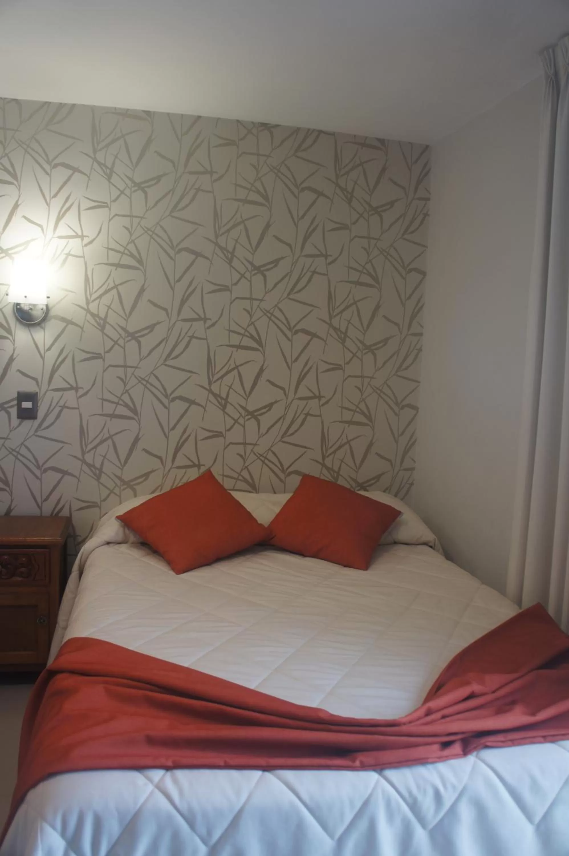 Bedroom, Bed in Suites San Luis