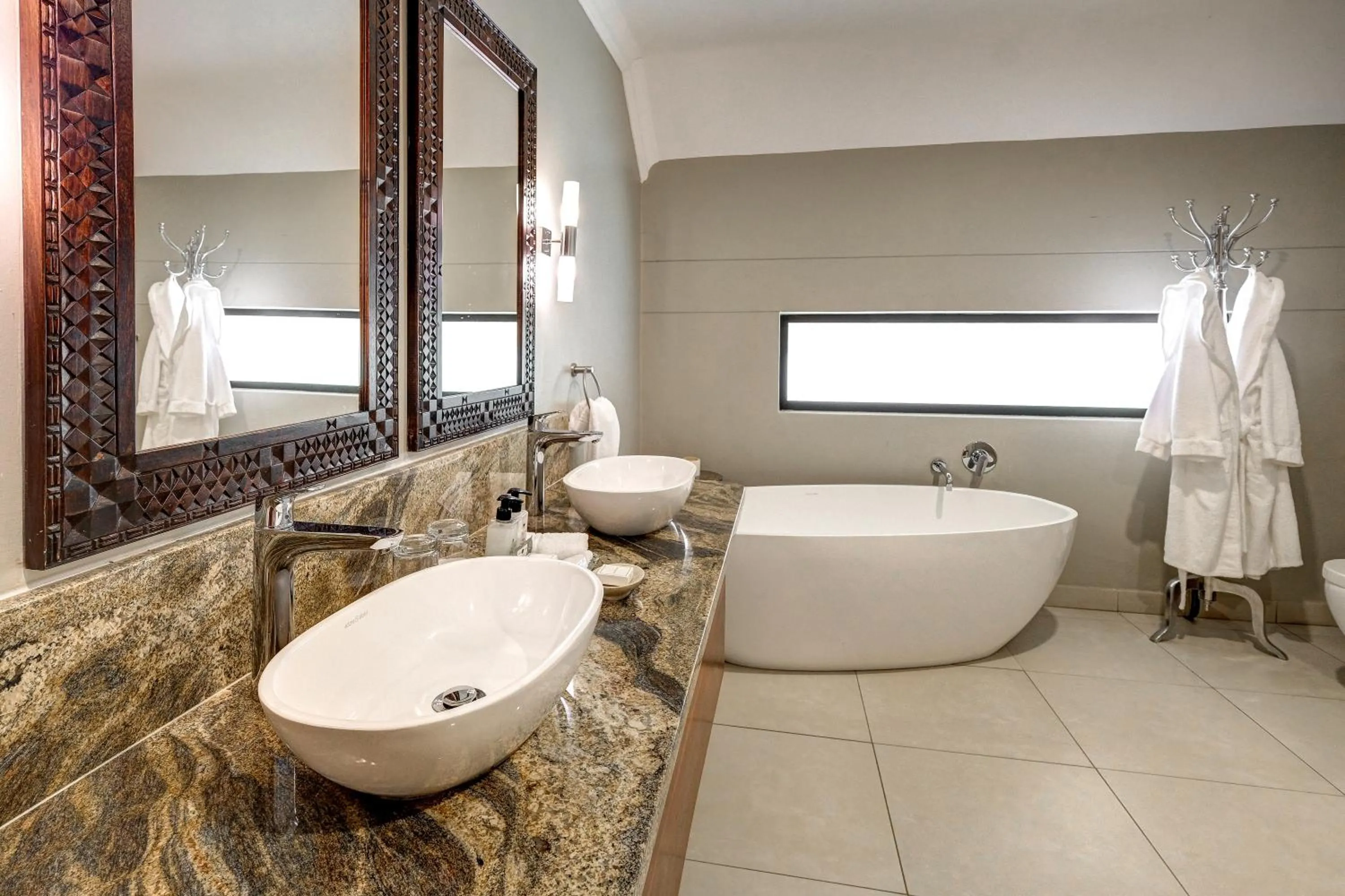 Bathroom in Ilala Lodge Hotel