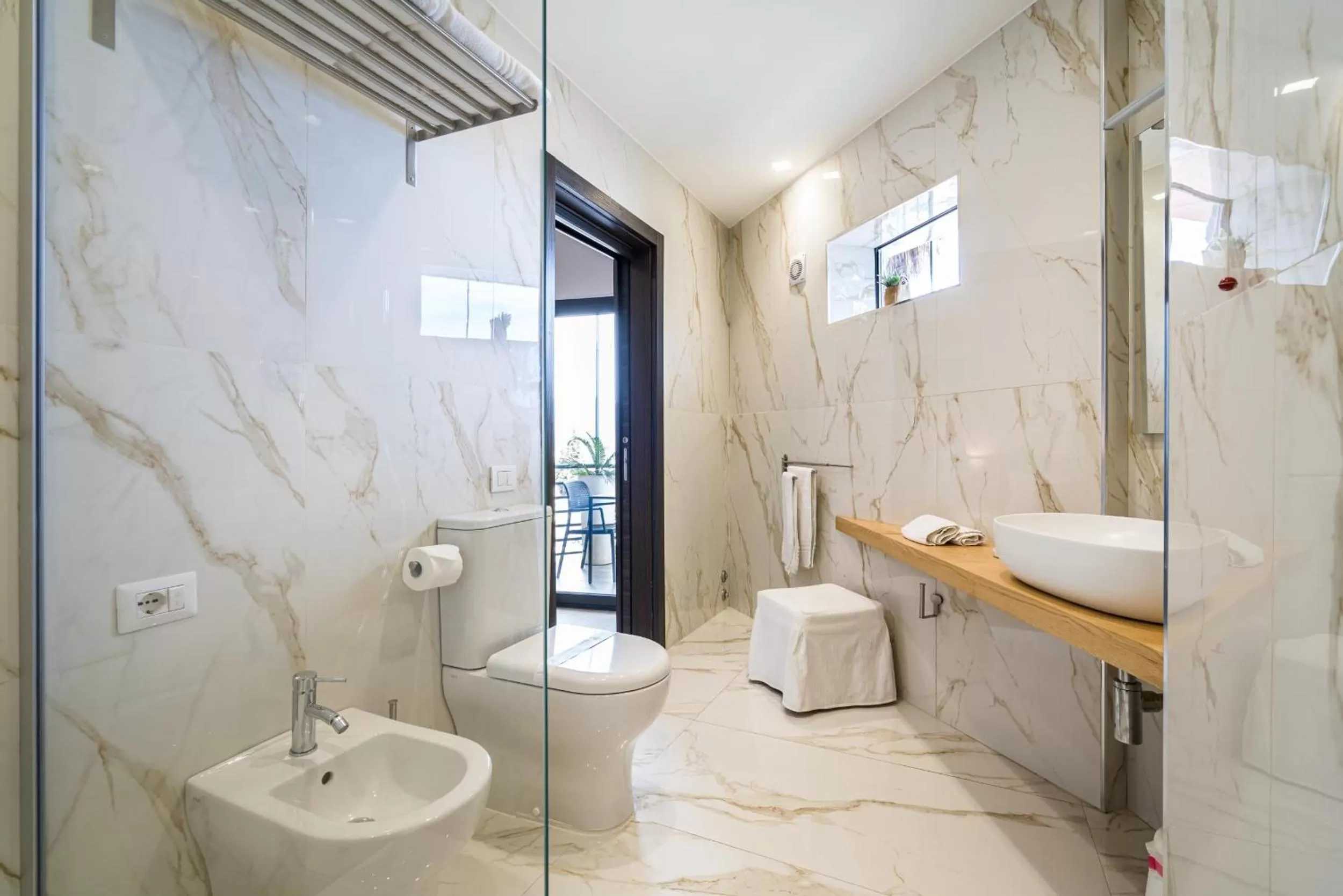 Shower in Taormina Palace Hotel