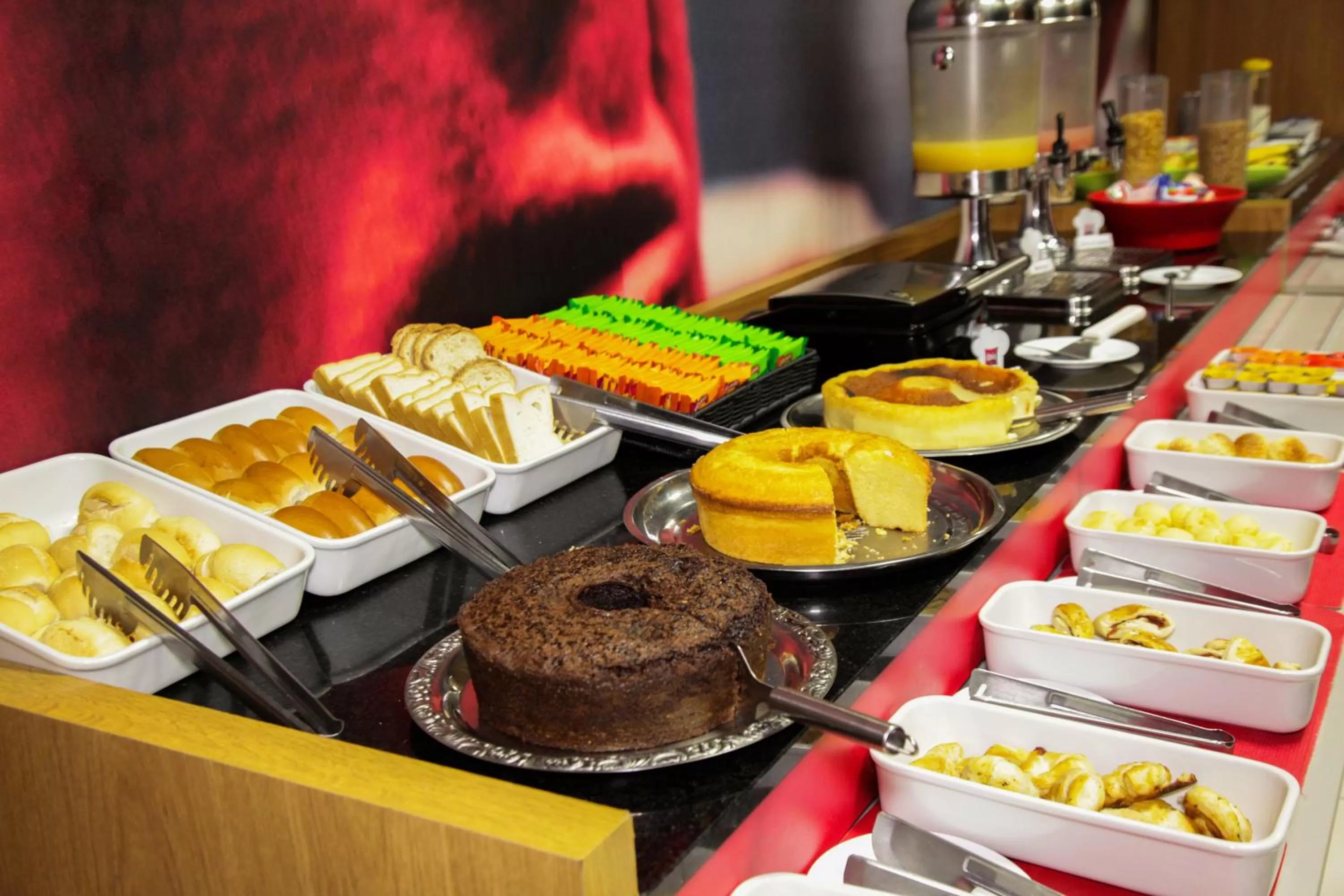 Buffet breakfast in Ibis Bacabal