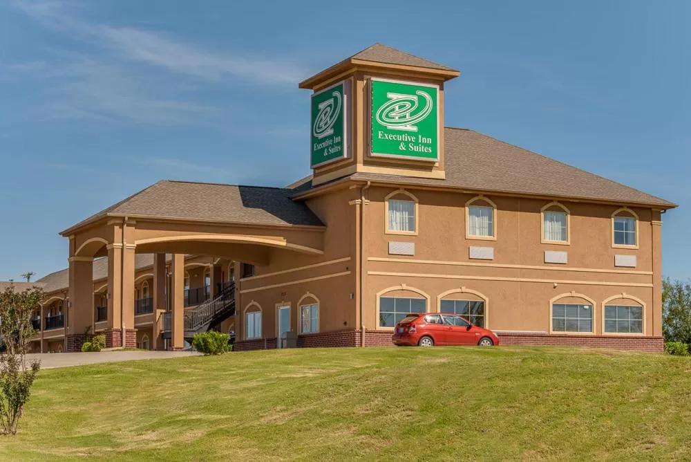 Bird's eye view in Executive Inn & Suites Cushing