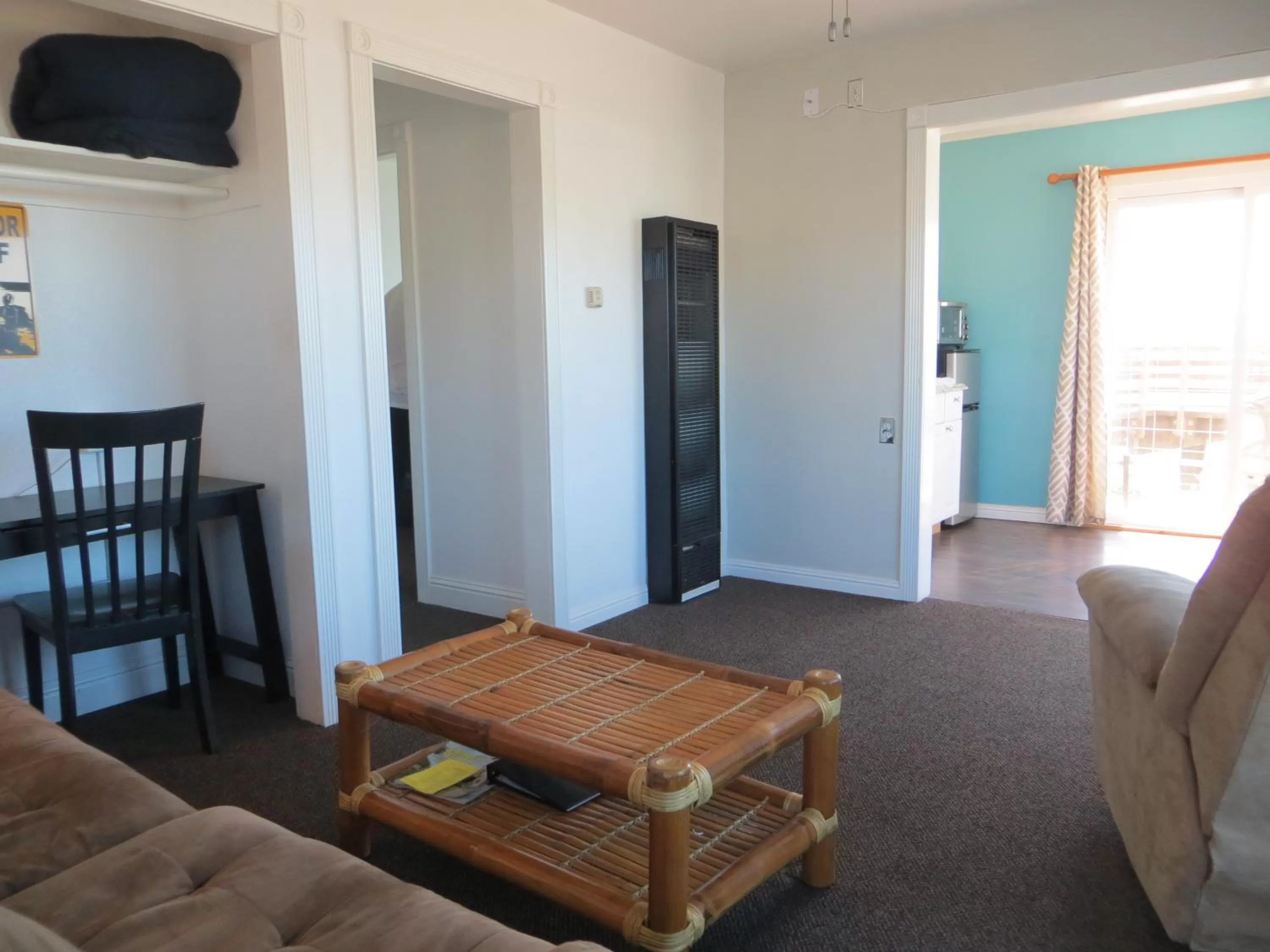 Day in Dolphin Cove Motel