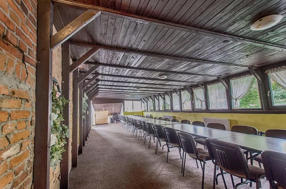 Lobby or reception in Karczma u Wallenroda