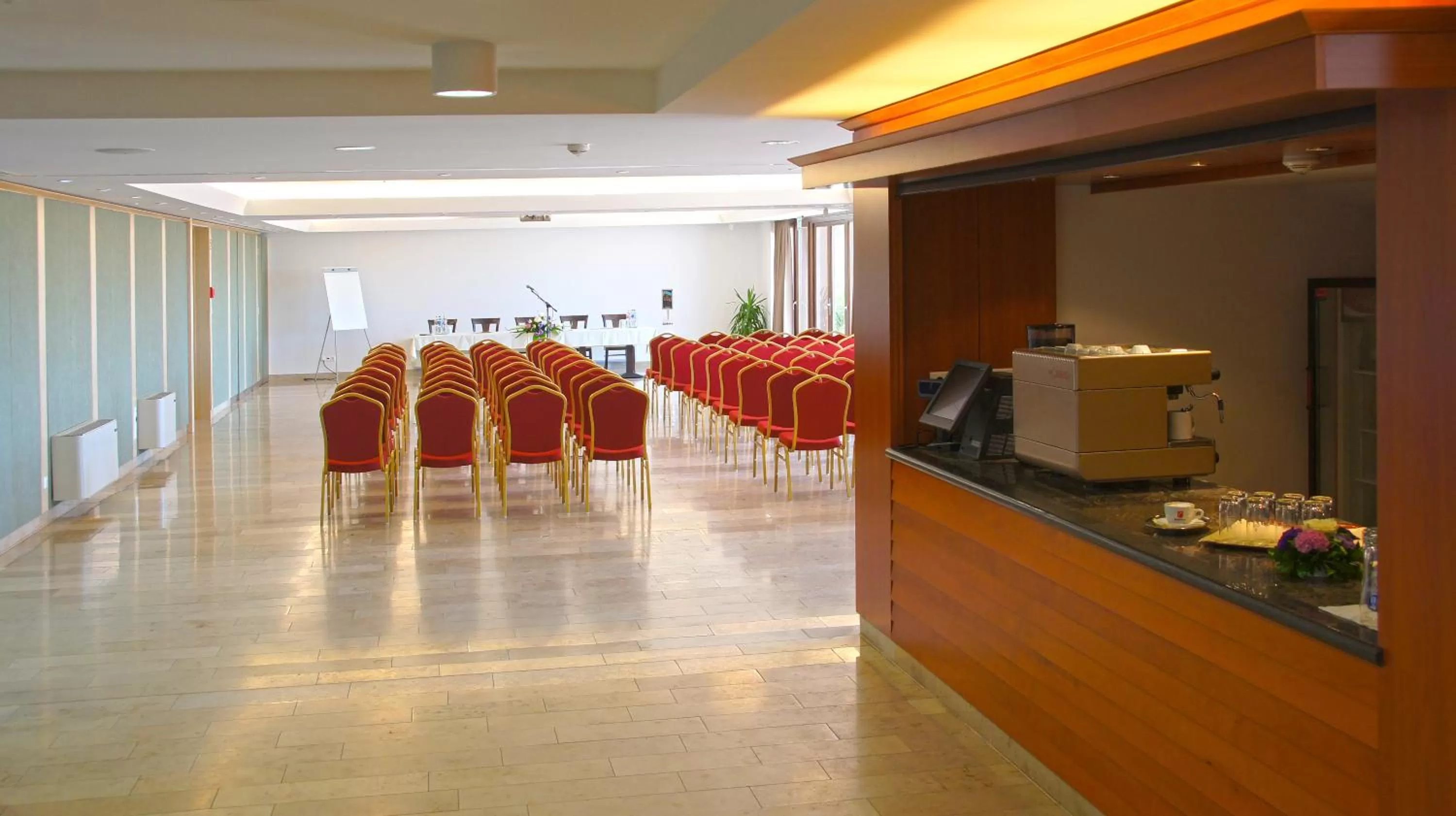 Meeting/conference room in Zenit Wellness Hotel Balaton