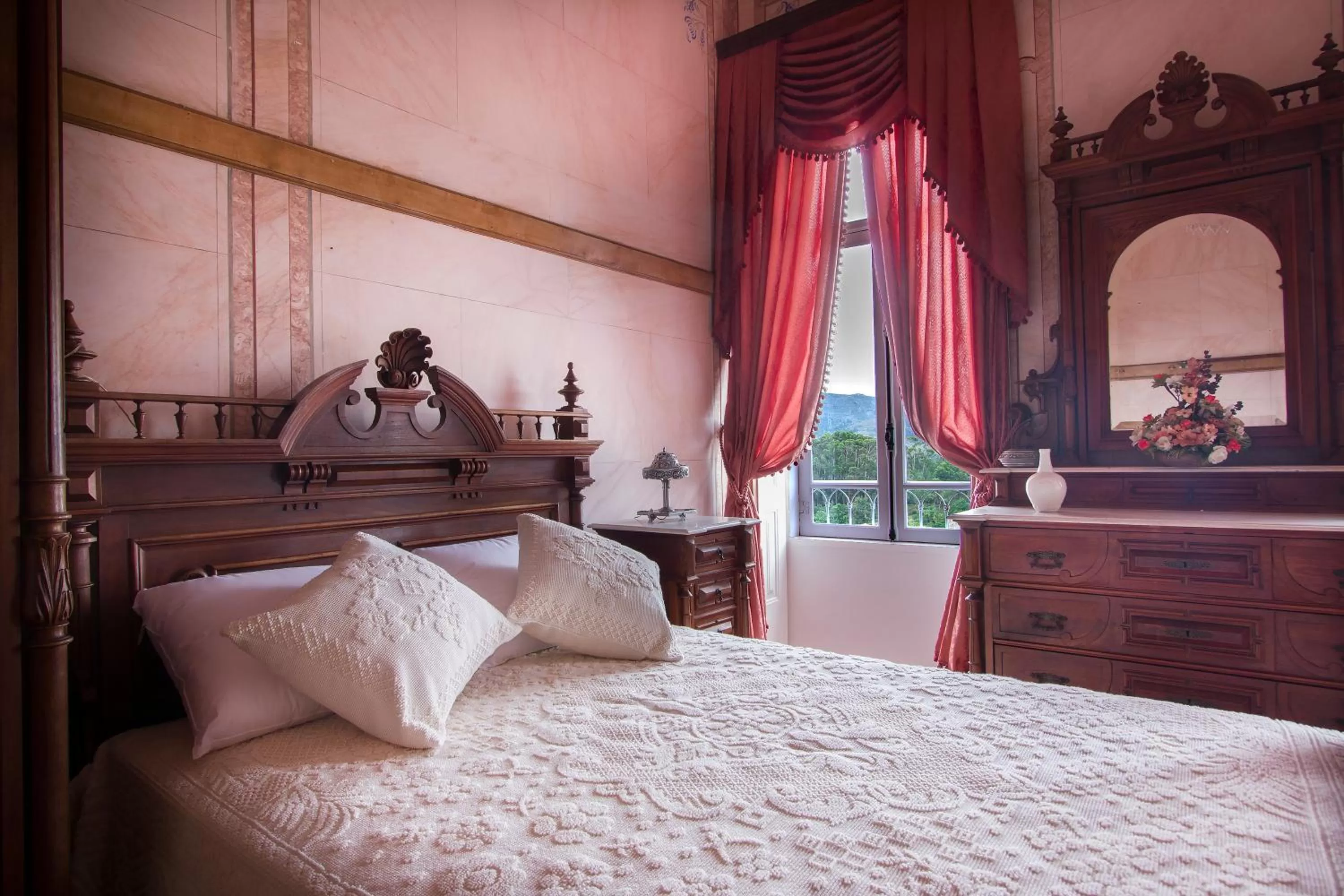 Bed in Quinta São Francisco Rural Resort - Regina Hotel Group