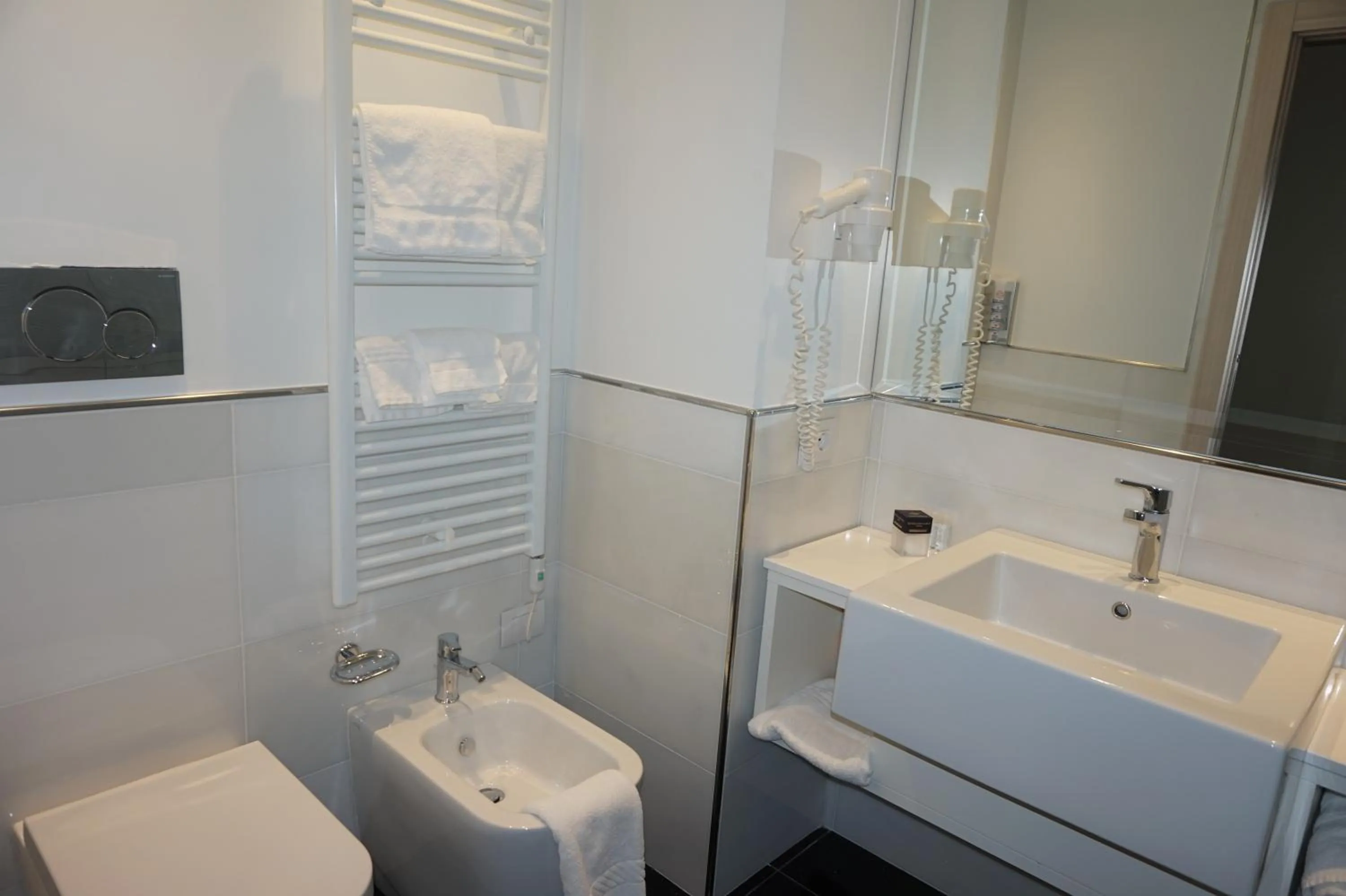 Bathroom in Hotel Columbus