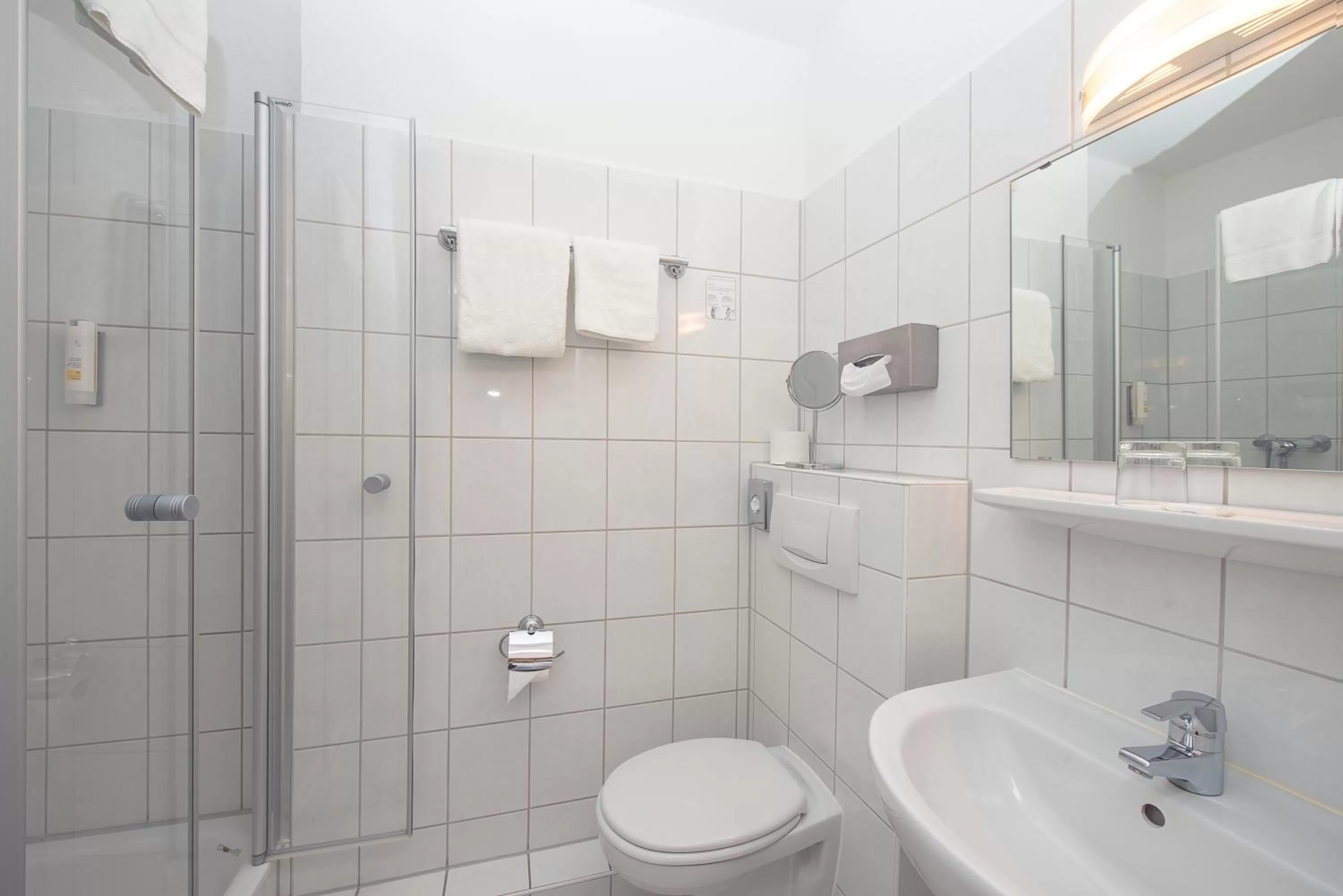 Bathroom in Comfort Garni Stadtzentrum Hotel