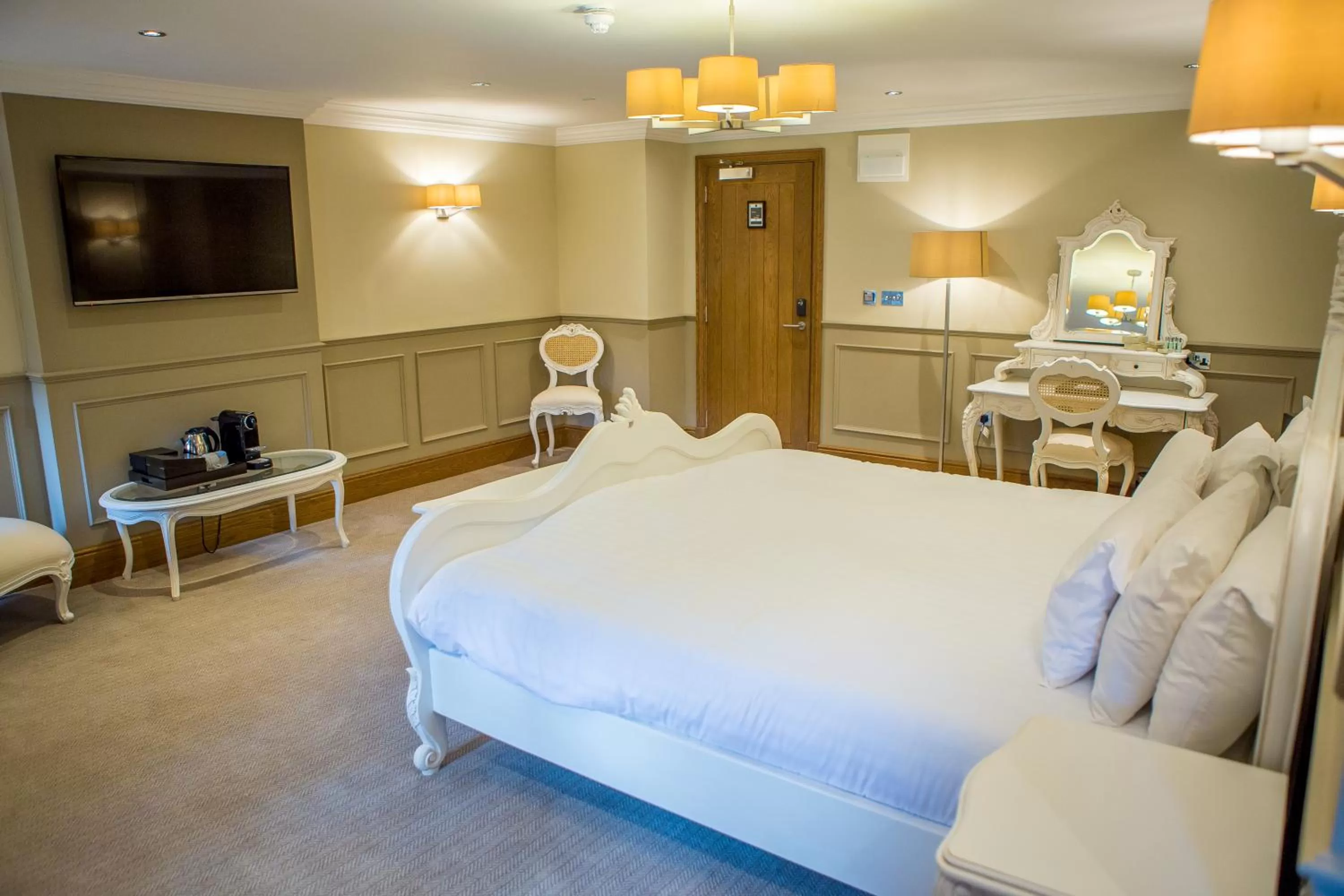 Bedroom, Bed in Bowfield Hotel and Spa