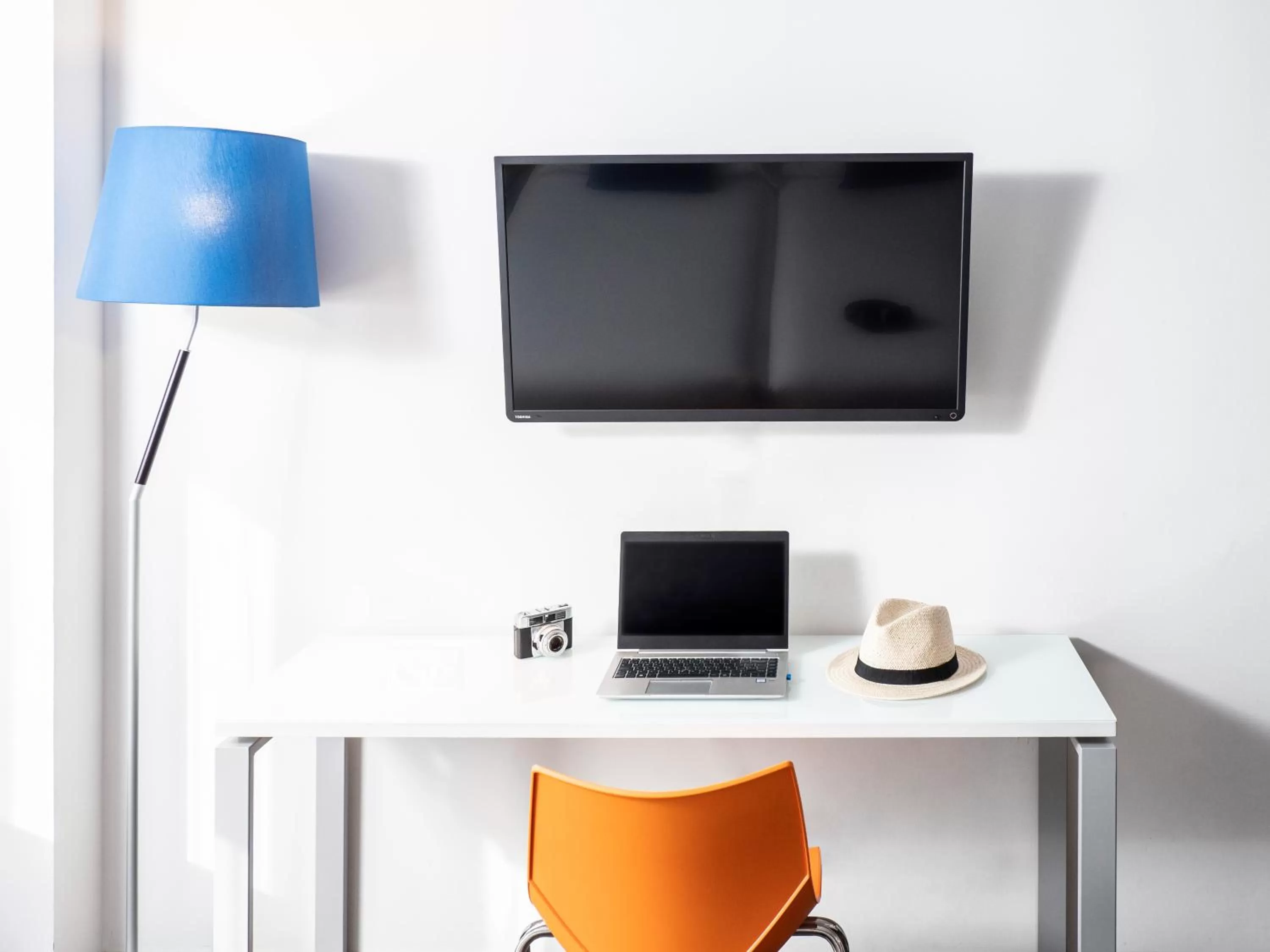 Bedroom in Ibis Styles A Coruna