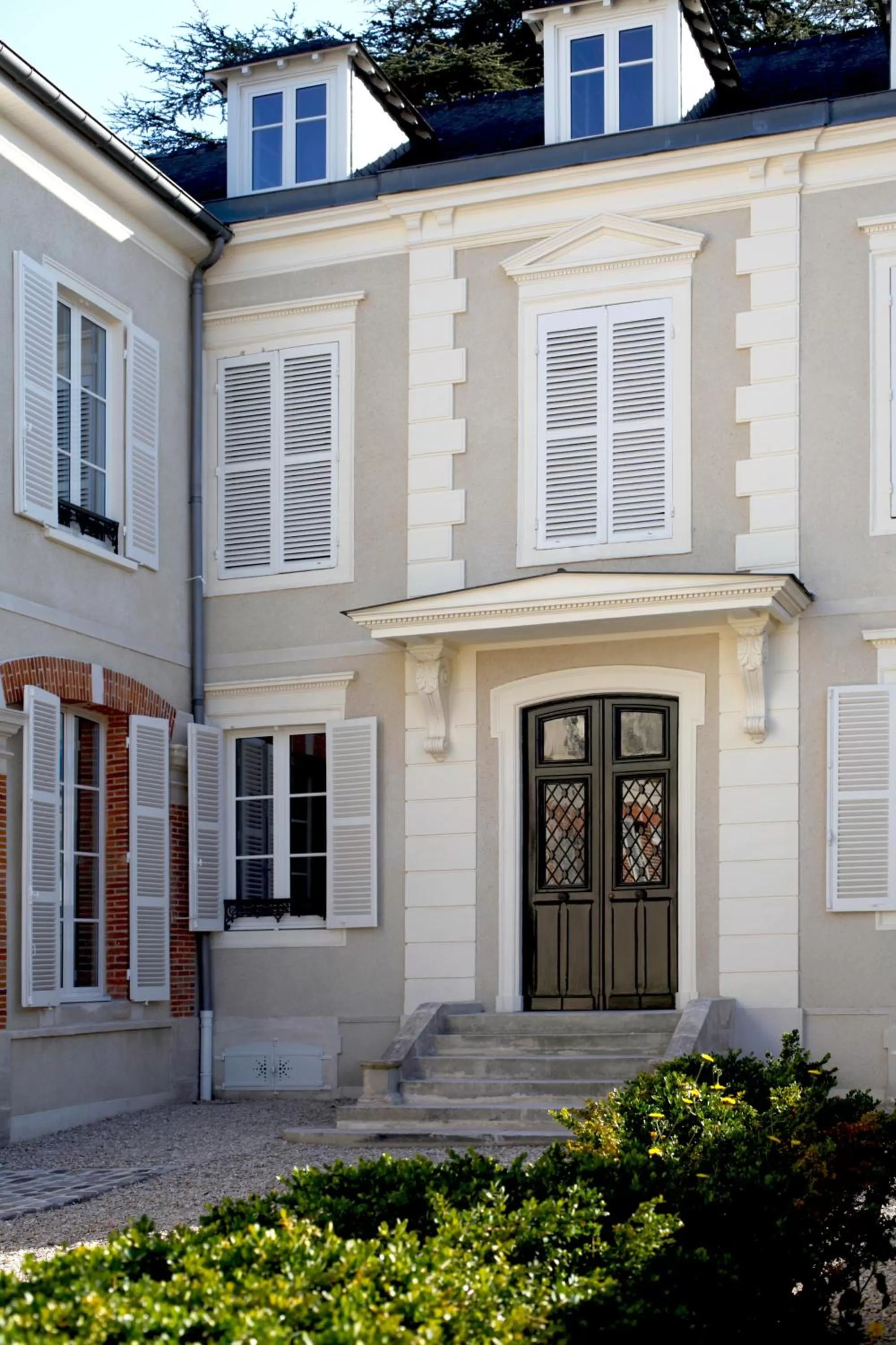 Property Building in Champagne André Bergère