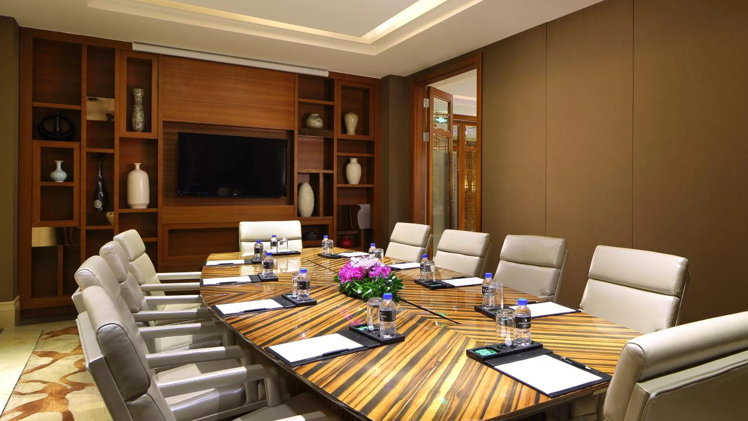 Meeting/conference room in InterContinental Kunming by IHG