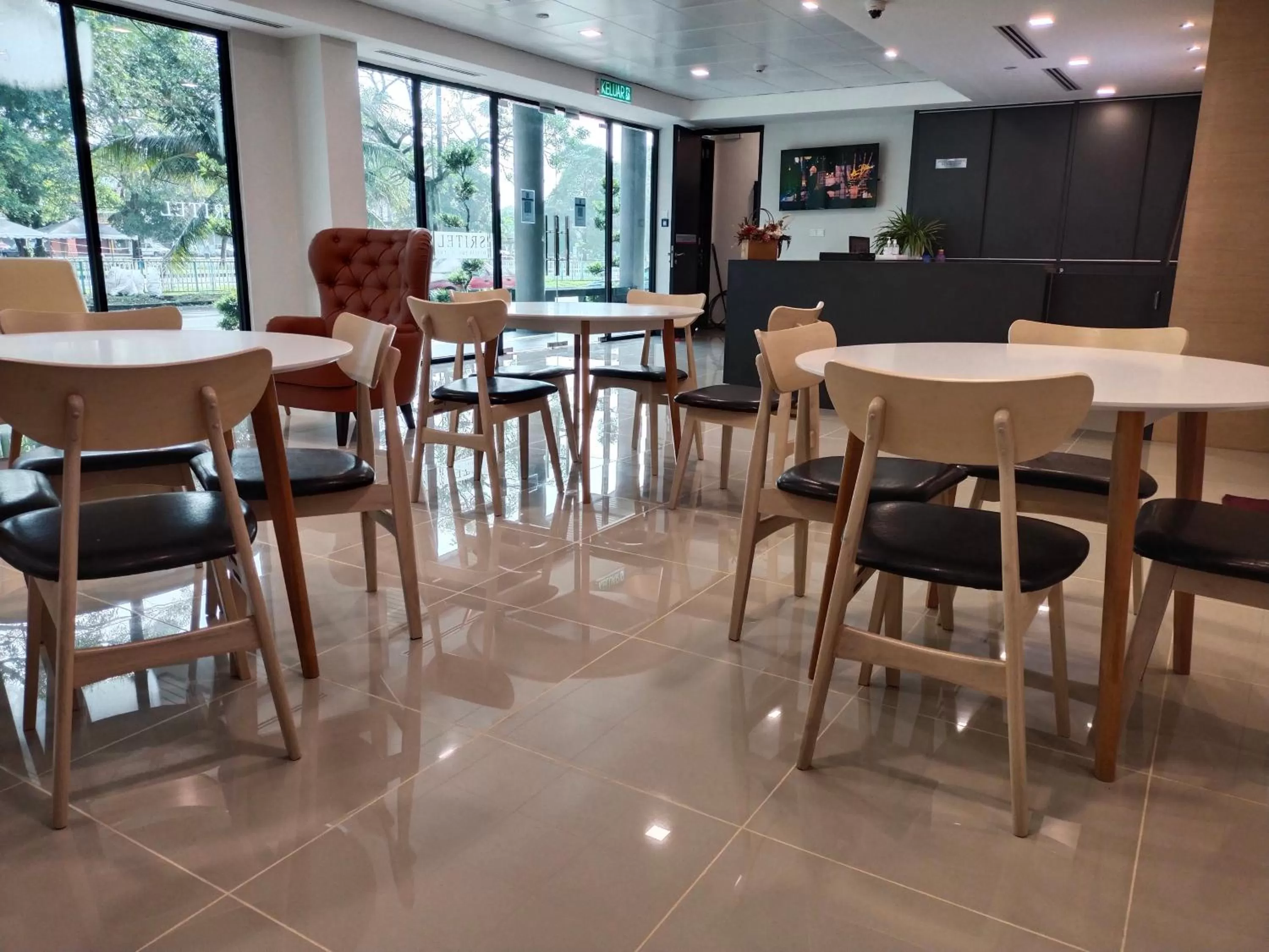 Seating area in SRITEL BOUTIQUE HOTEL