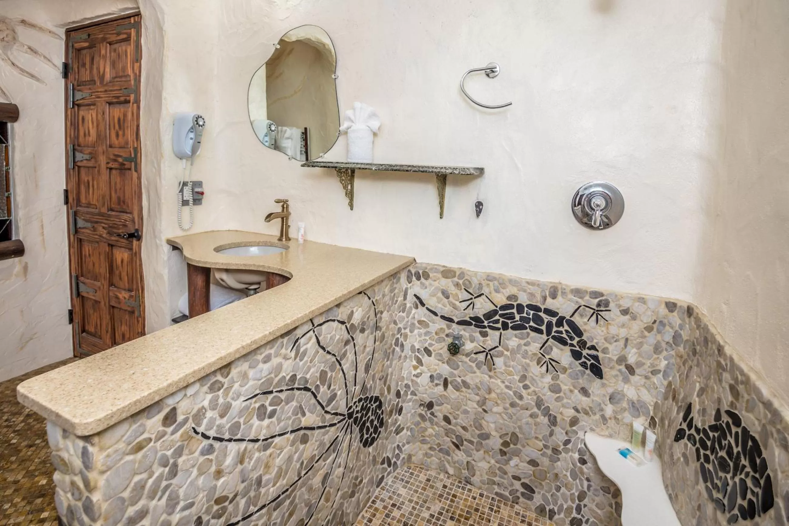 Shower, Bathroom in Adventure Suites