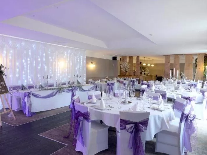 Bedroom in Black Horse