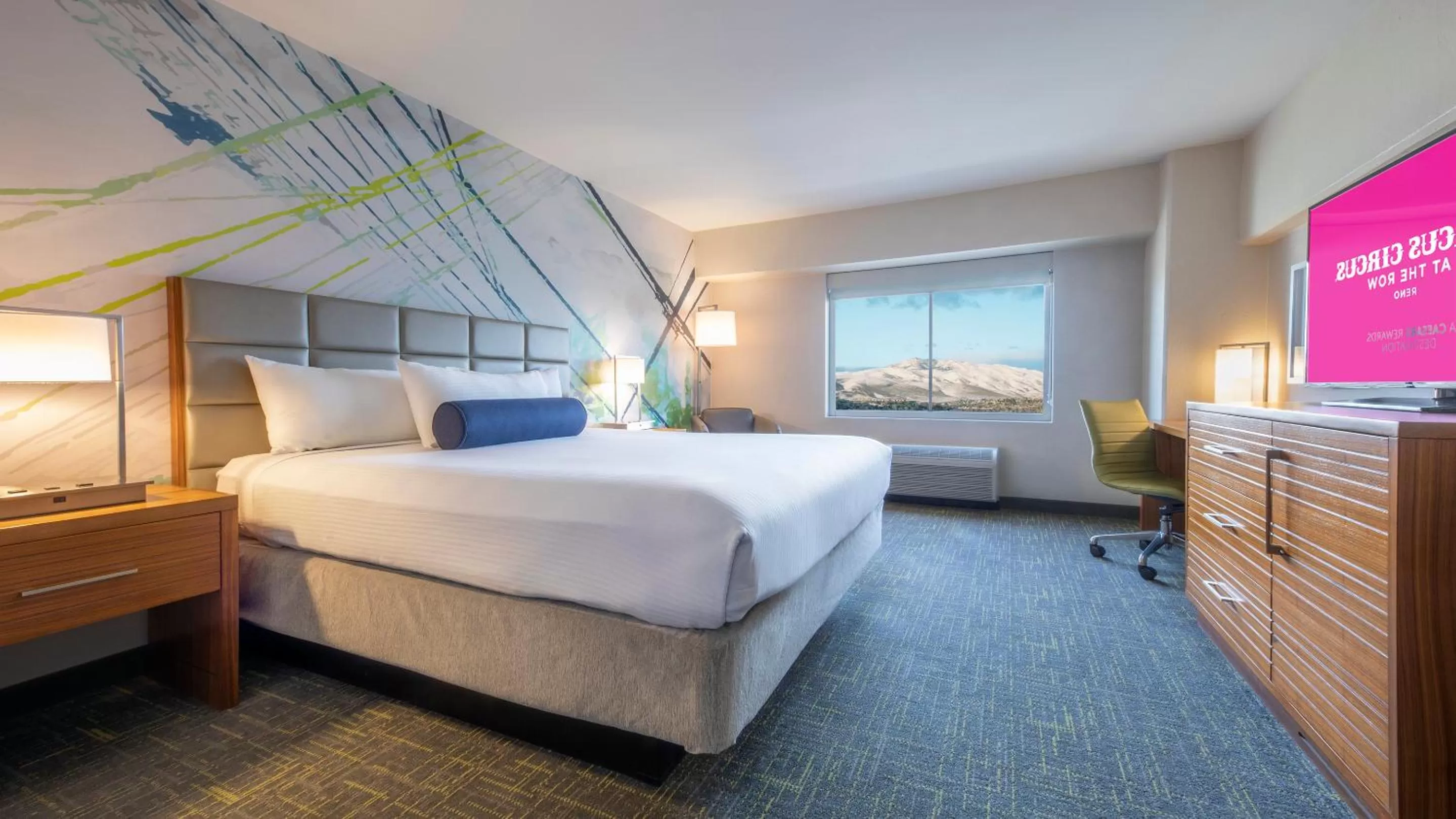 Bed in Circus Circus Reno Hotel Casino at THE ROW