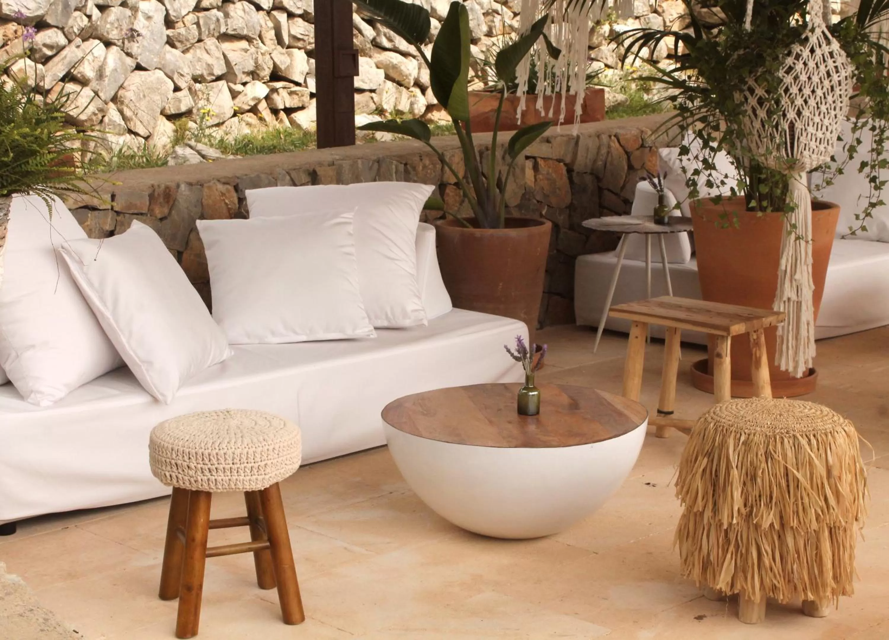 Lounge or bar in Cases de Son Barbassa Hotel & Restaurant