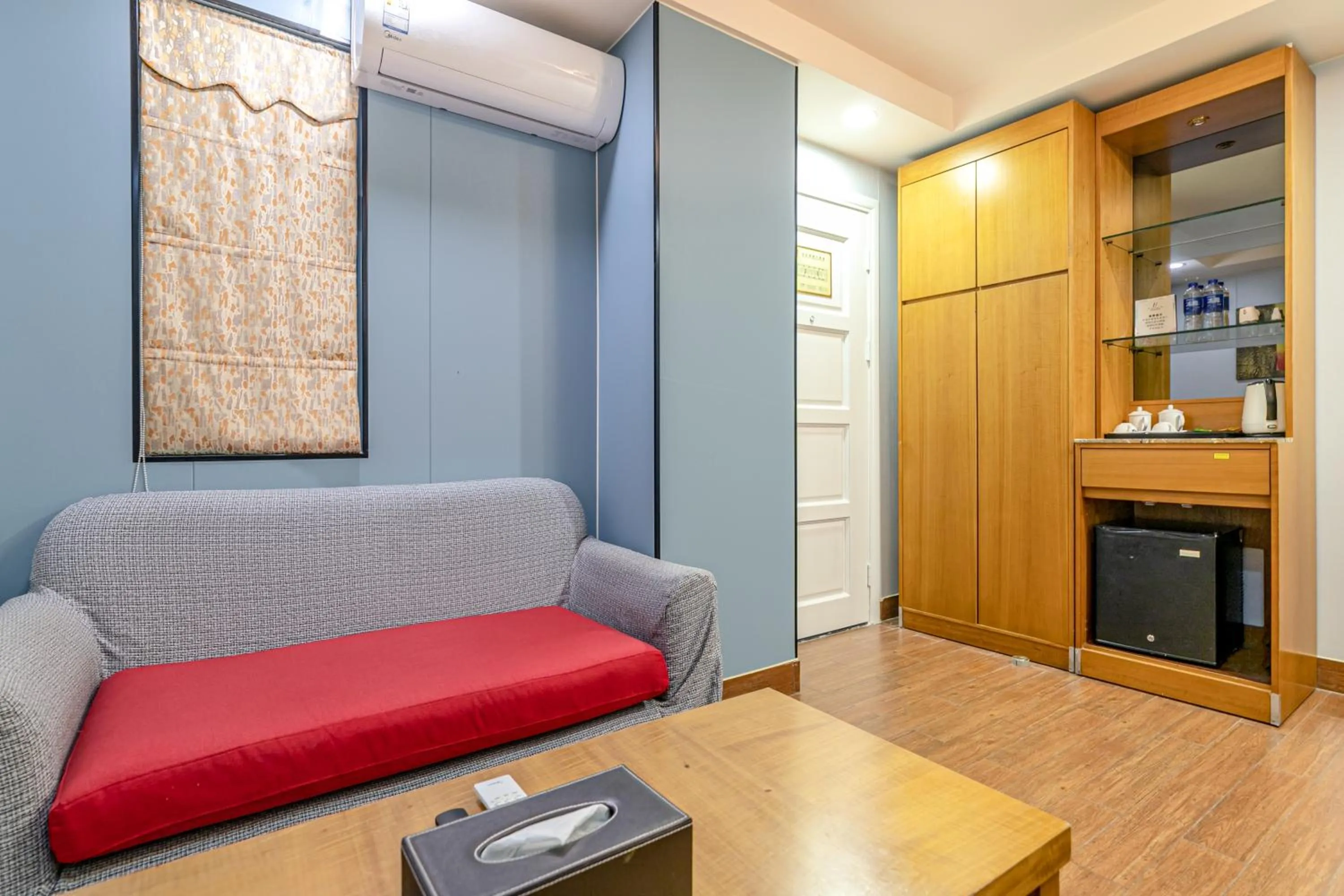 Seating Area in Guangzhou The Royal Garden Hotel