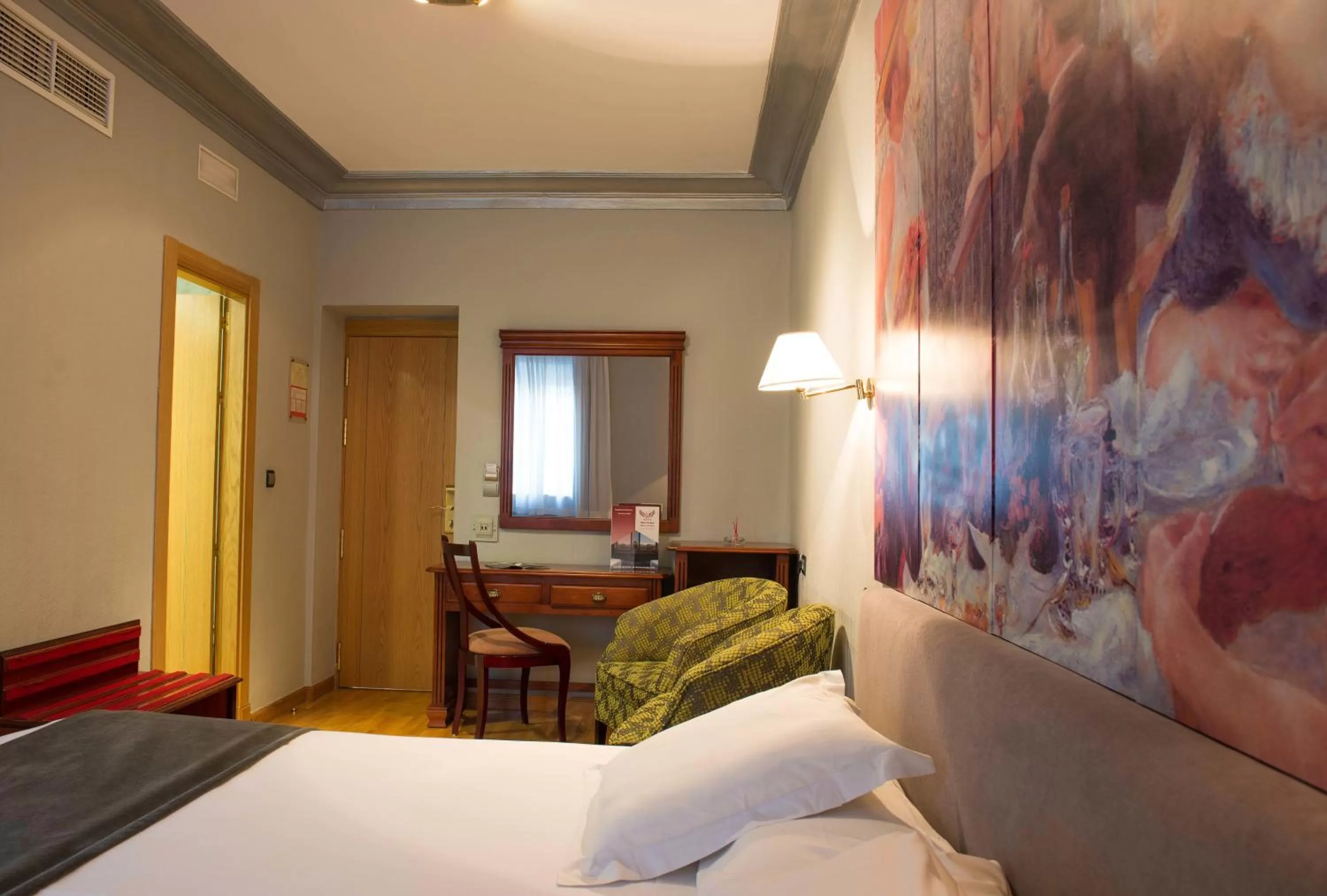 Bed in Hotel Los Angeles Granada