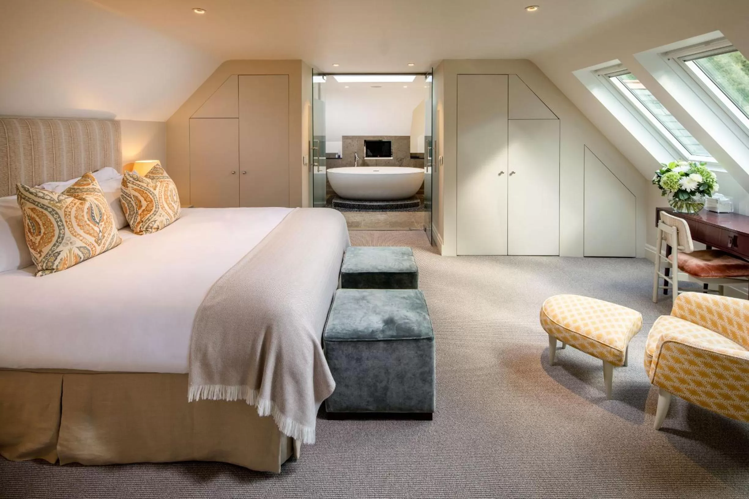 Bedroom, Bed in Linthwaite House Hotel