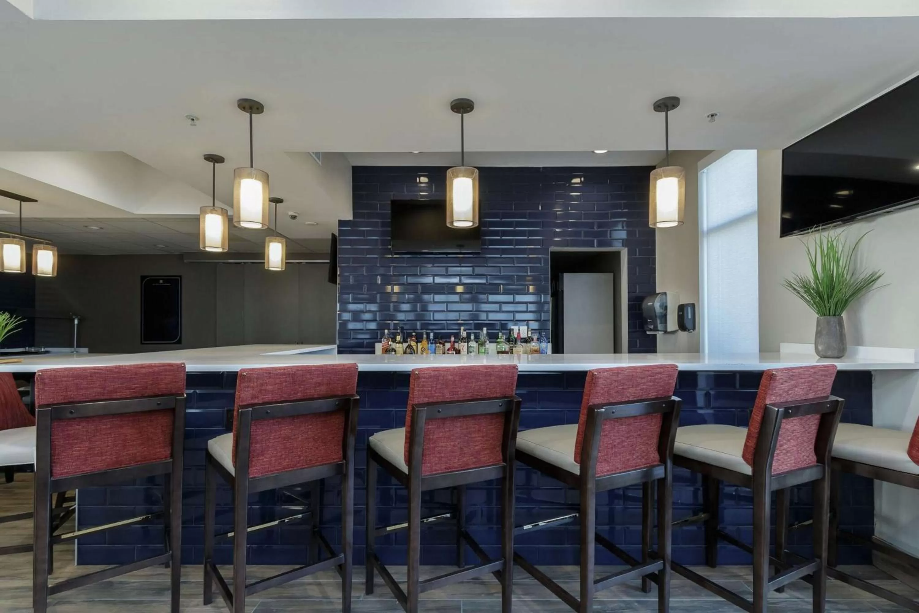 Lounge or bar in Hilton Garden Inn Elkhart