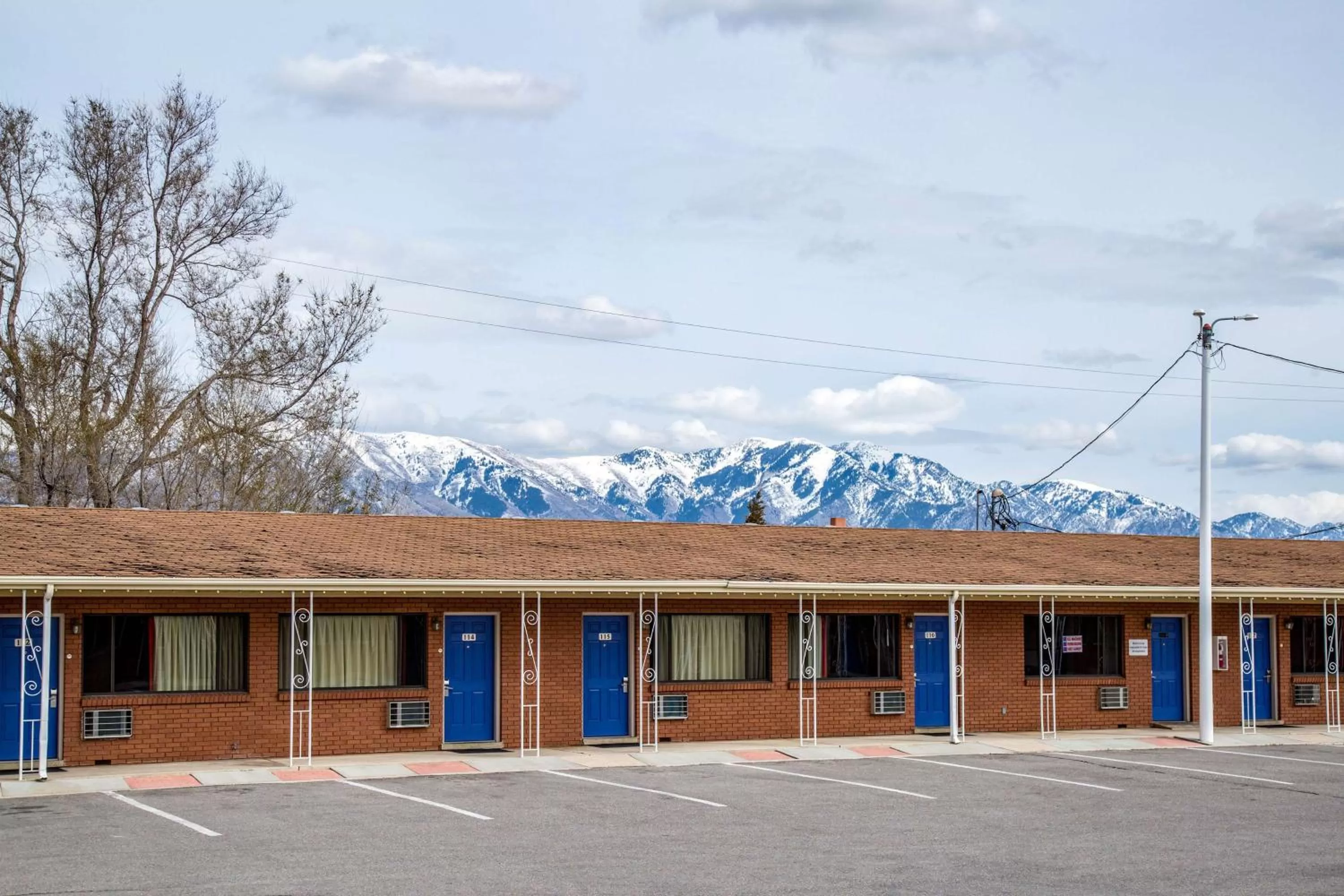 Property building in Motel 6 Tremonton, Utah