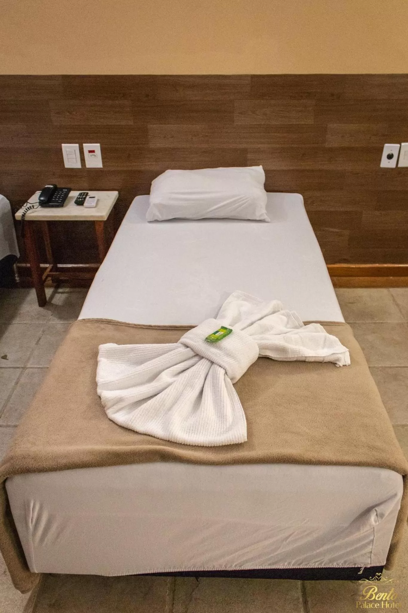 Bed in Bento palace hotel