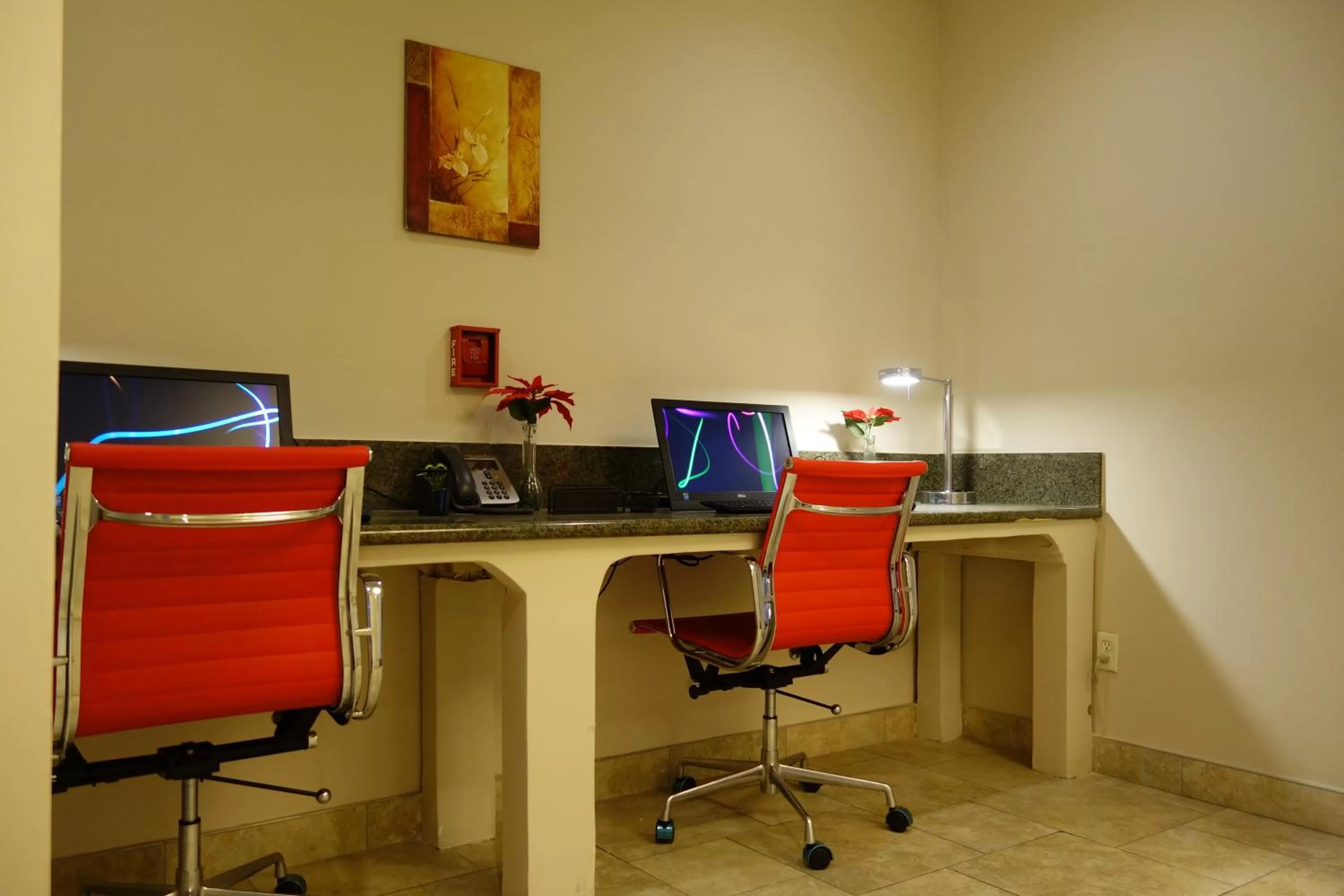 Business facilities in Ramada by Wyndham Sacramento