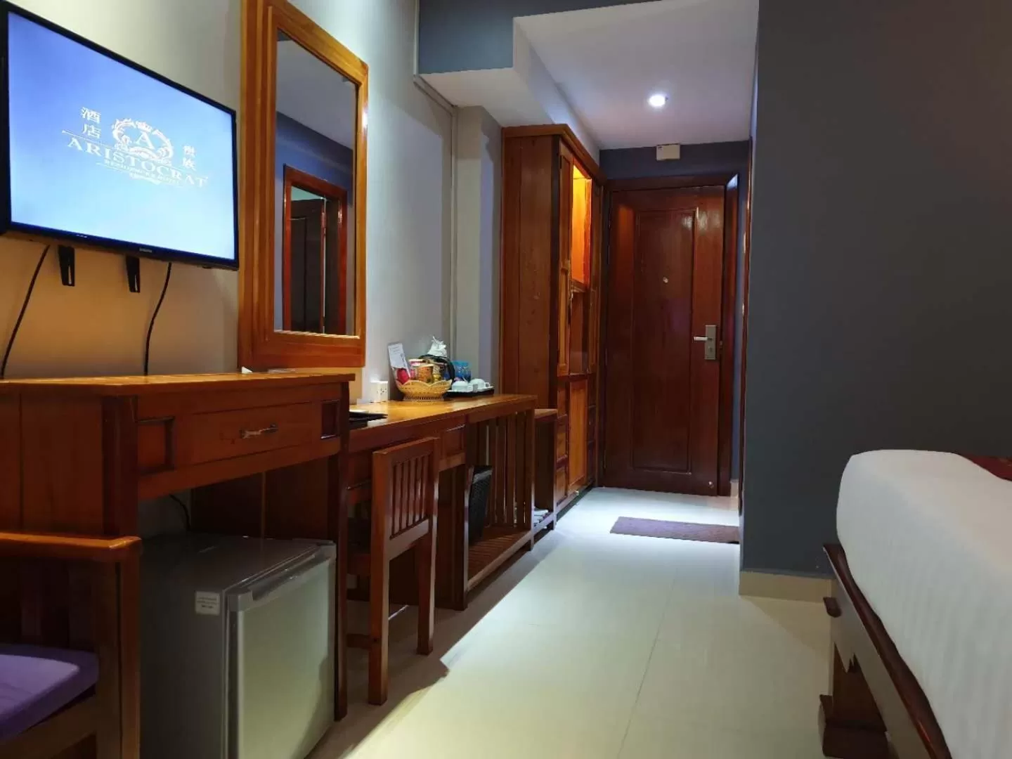 Photo of the whole room in Aristocrat Residence & Hotel