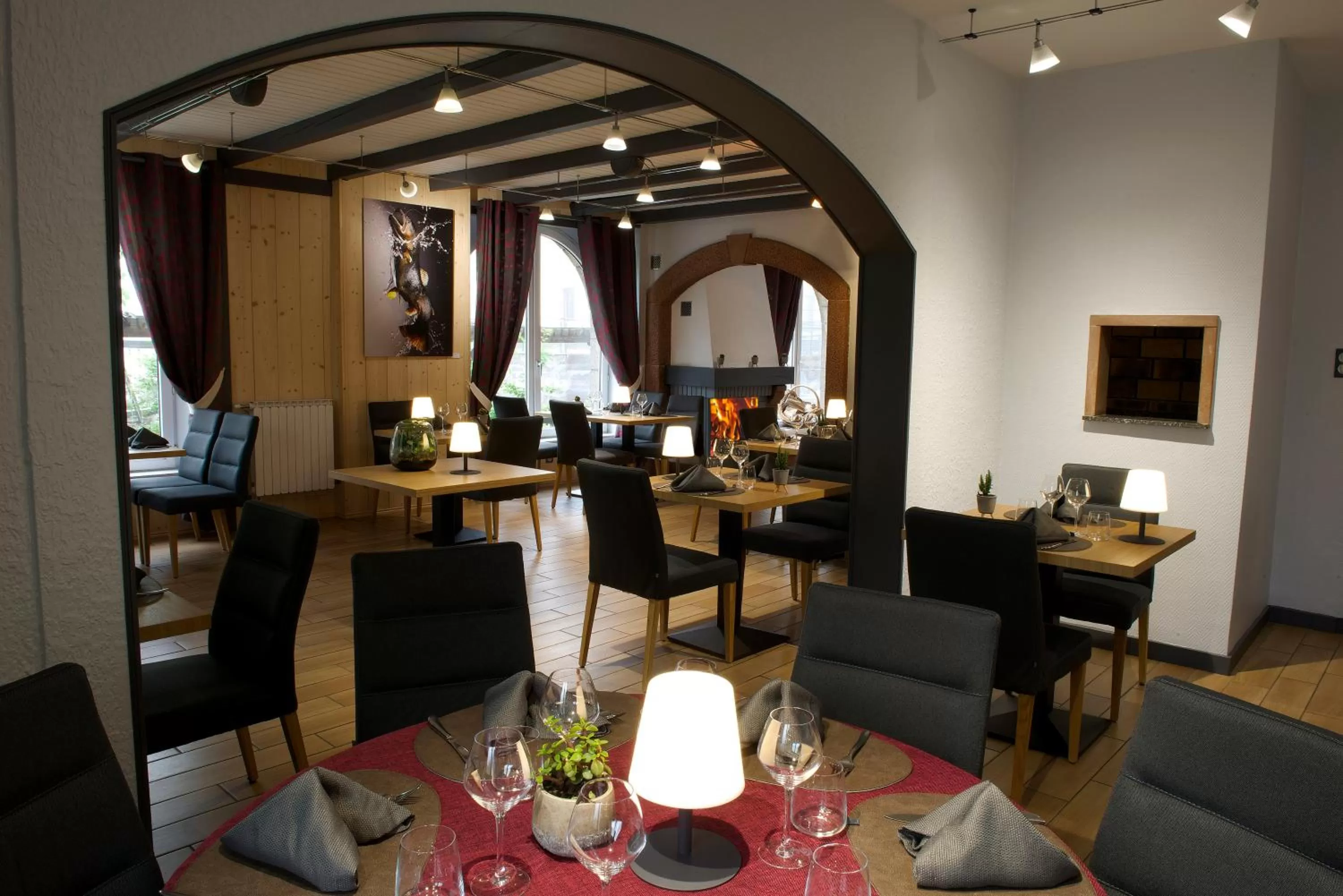 Restaurant/places to eat in Hotel Restaurant Du Haut Du Roc