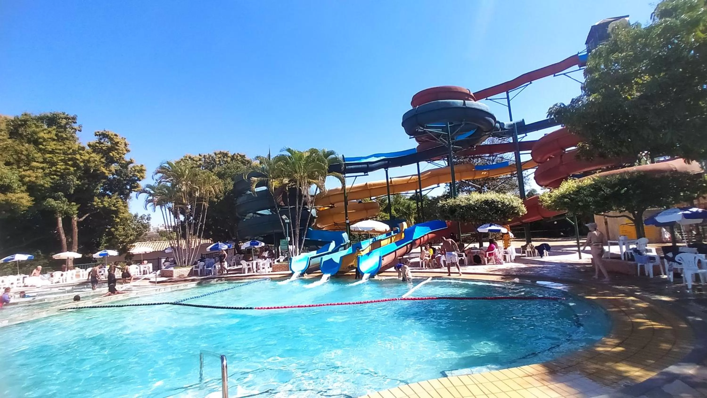 Spazzio Diroma Acqua e Splash Caldas novas, GRATIS PARK