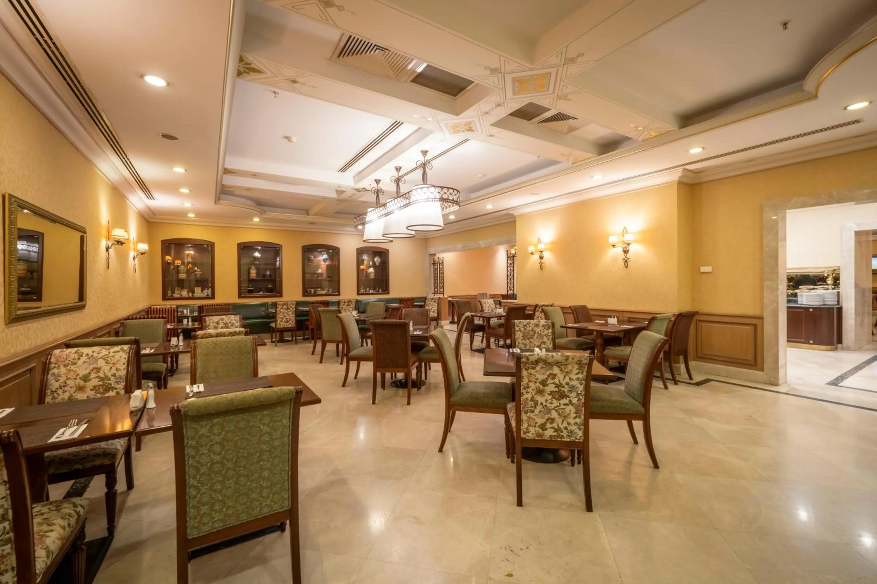 Breakfast in The Central Palace Taksim