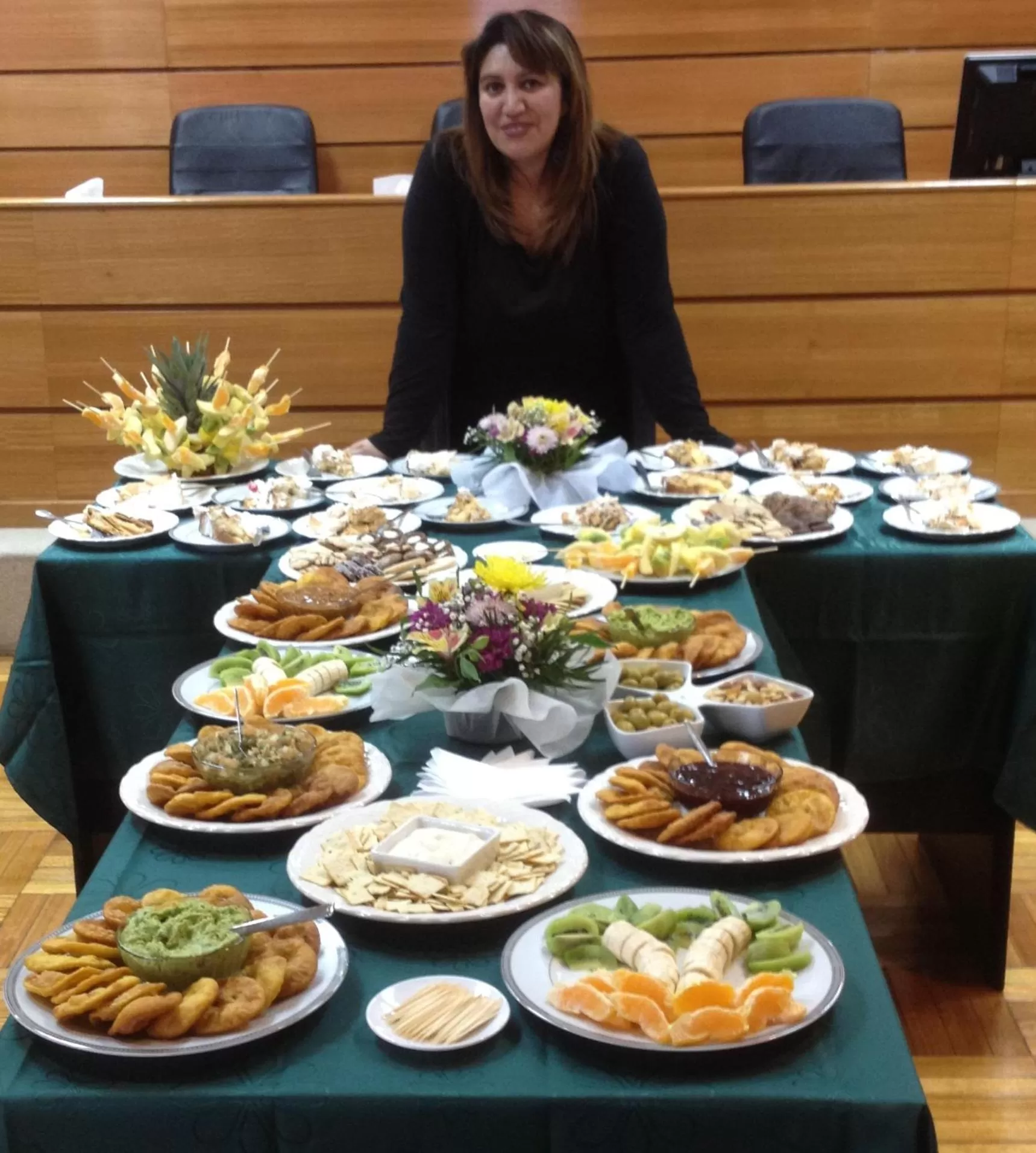 Continental breakfast in Casa Roble Añejo Bed & Breakfast