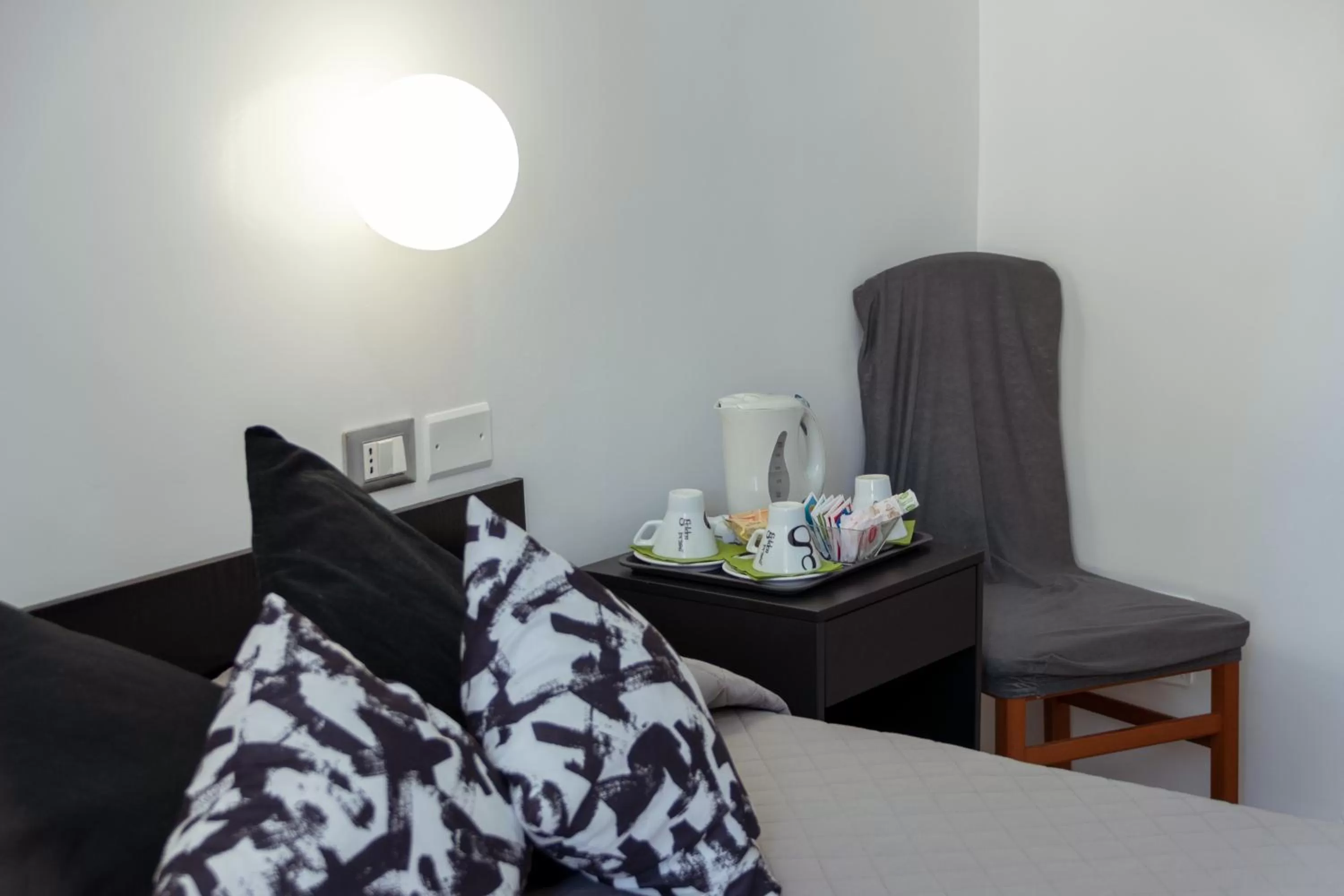 Bedroom, Bed in Hotel Sol Levante