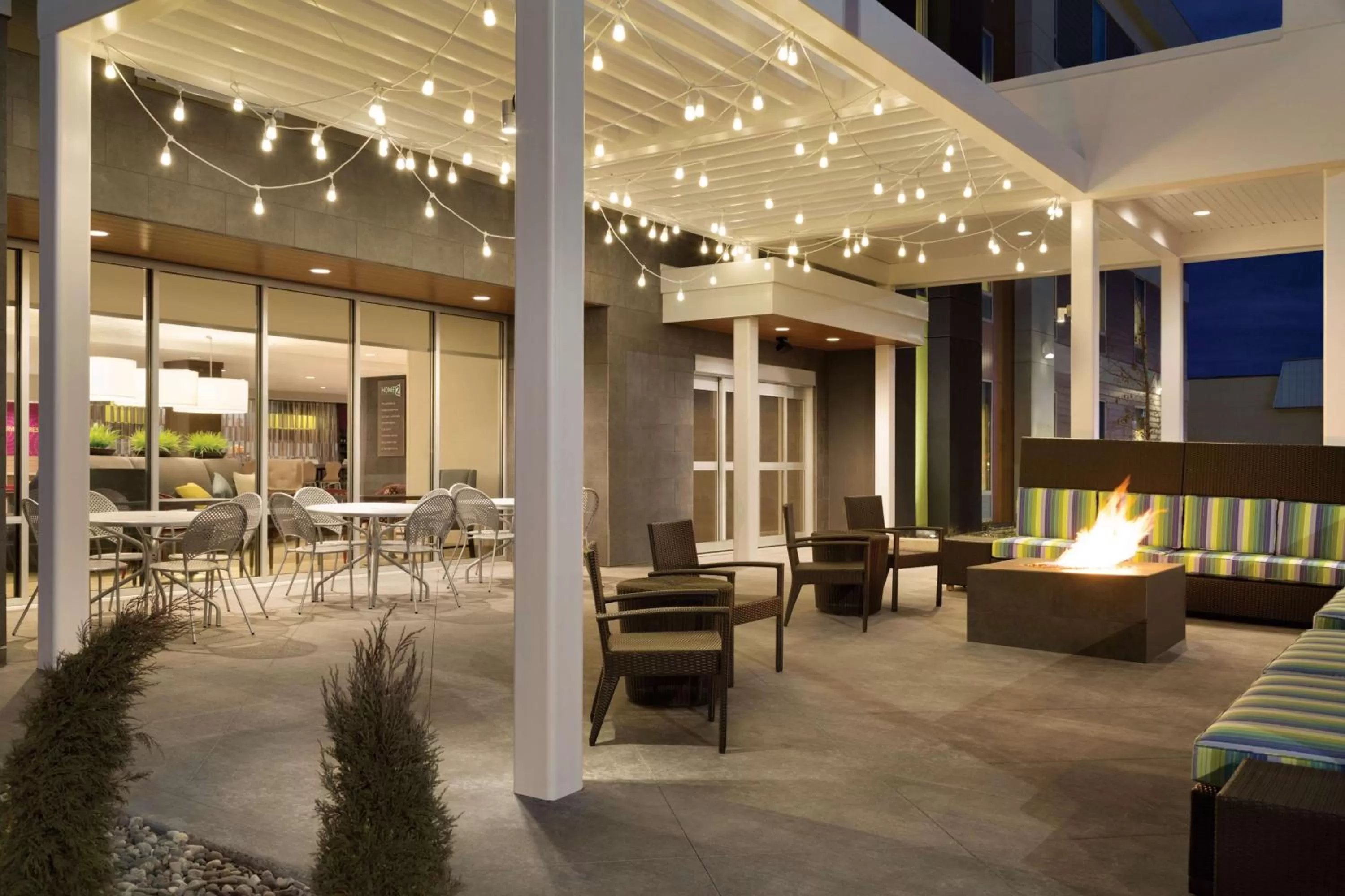 Patio in Home2 Suites by Hilton Billings