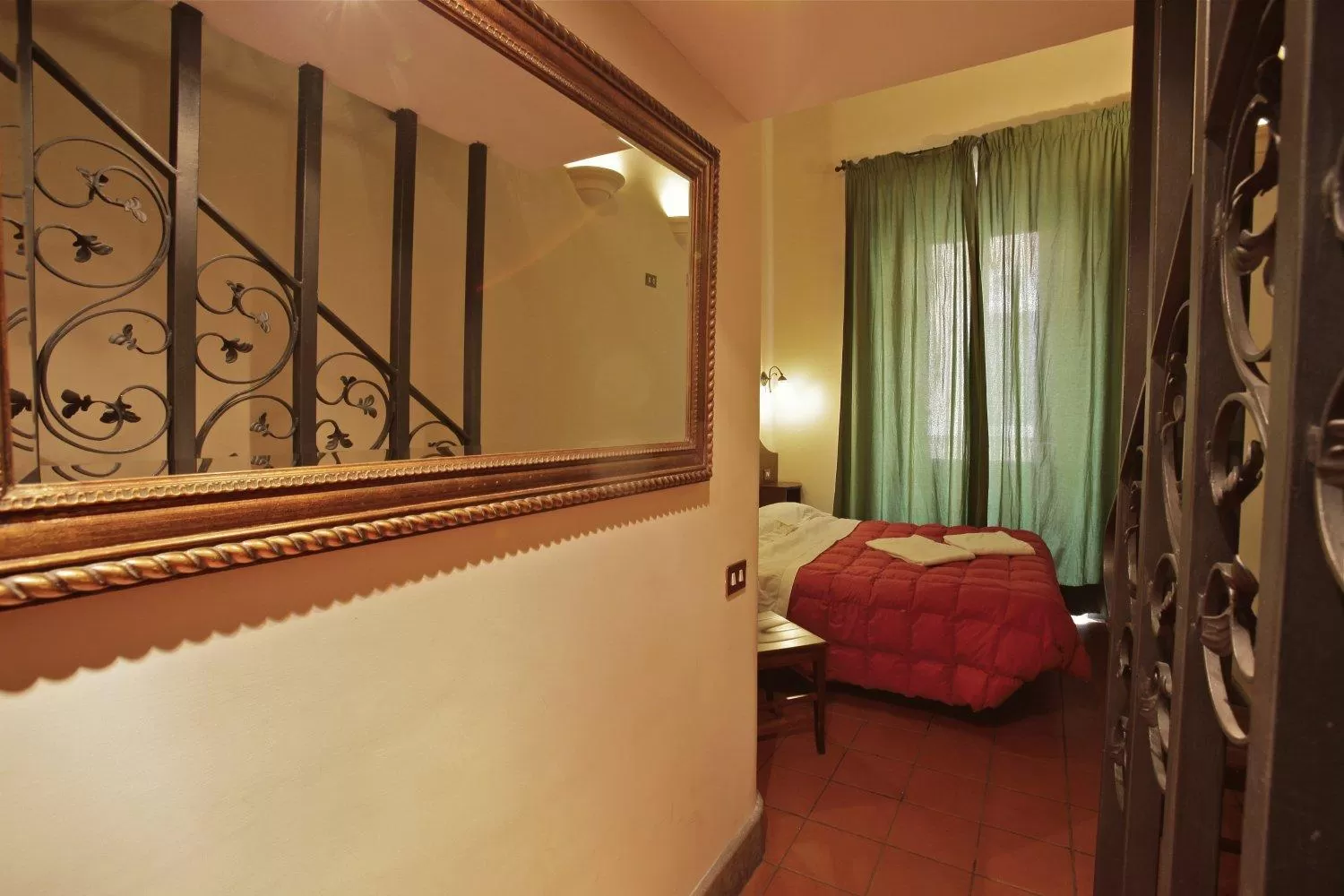 Photo of the whole room, Bed in Hotel Panda