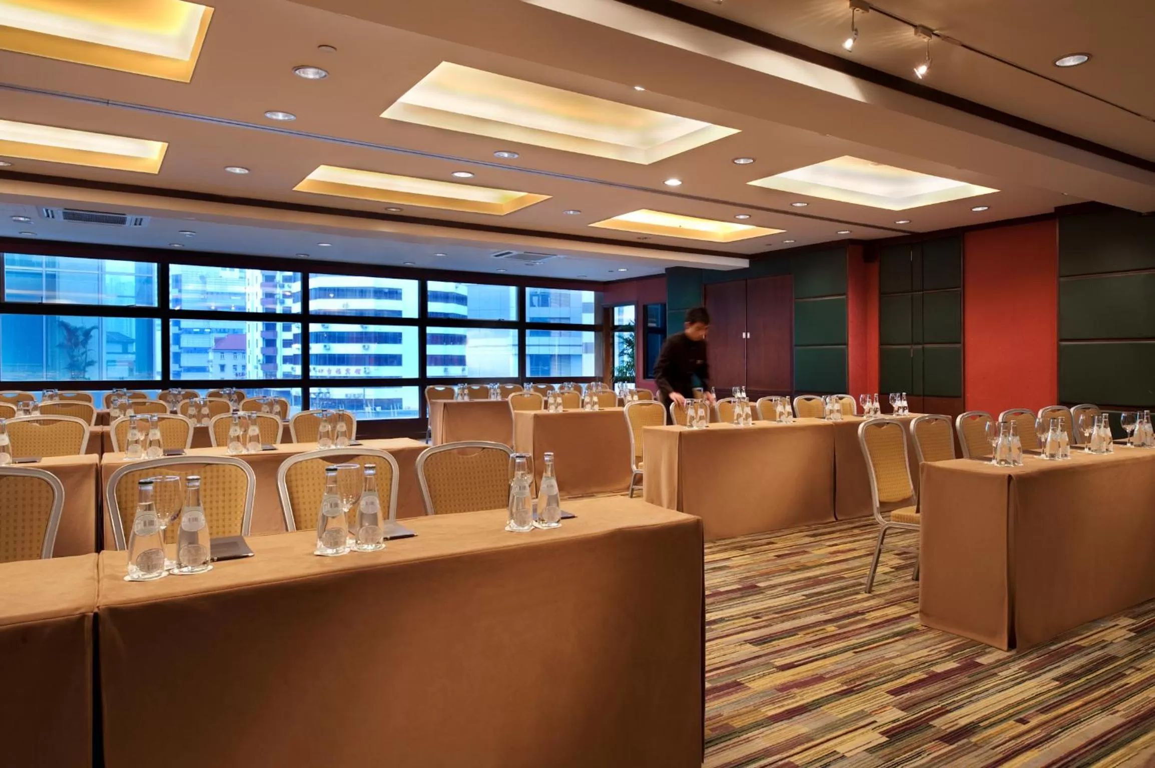 Business facilities in Radisson Collection Hyland Shanghai