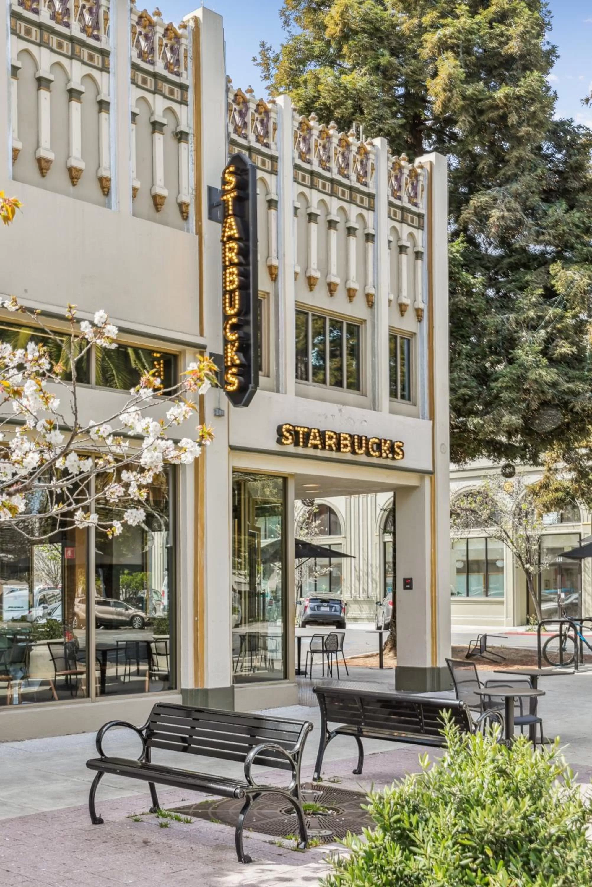 Nearby landmark in Kasa Niche Hotel Redwood City