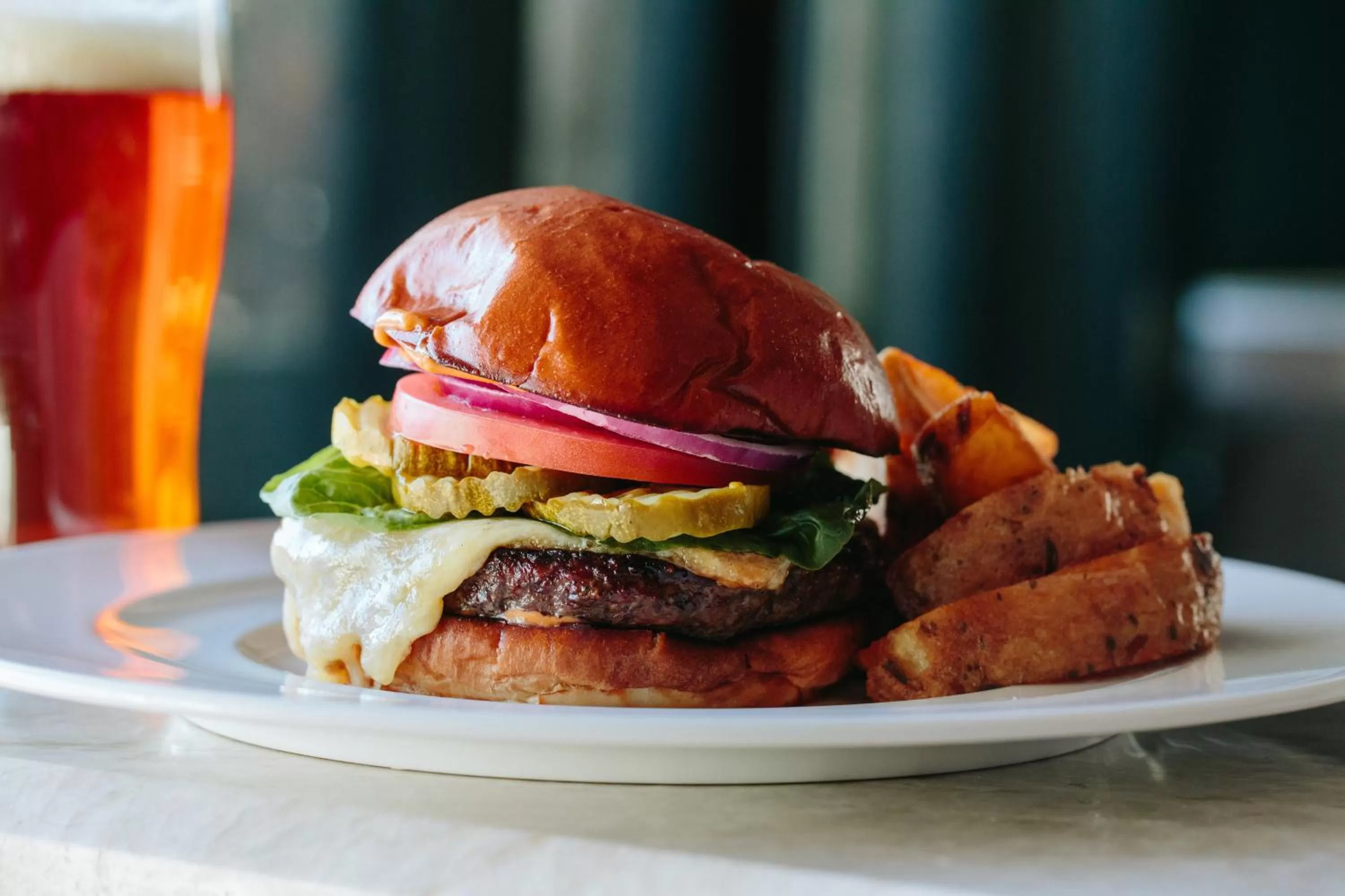 Restaurant/places to eat in Kimpton Marlowe by IHG