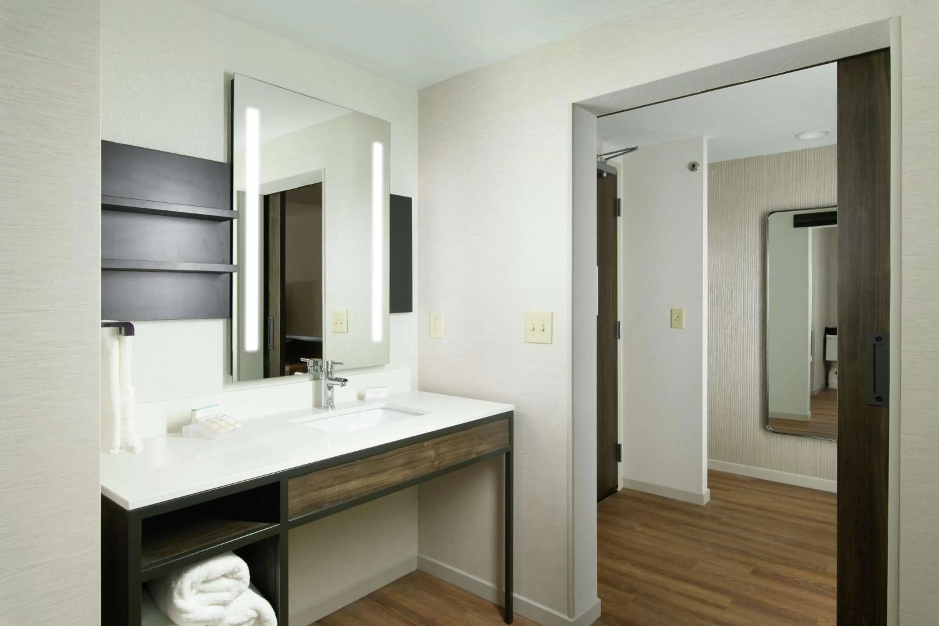 Photo of the whole room in Hilton Garden Inn Memphis Downtown Beale Street