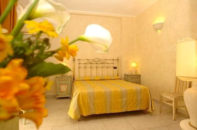 Bed in Grikò Country Hotel