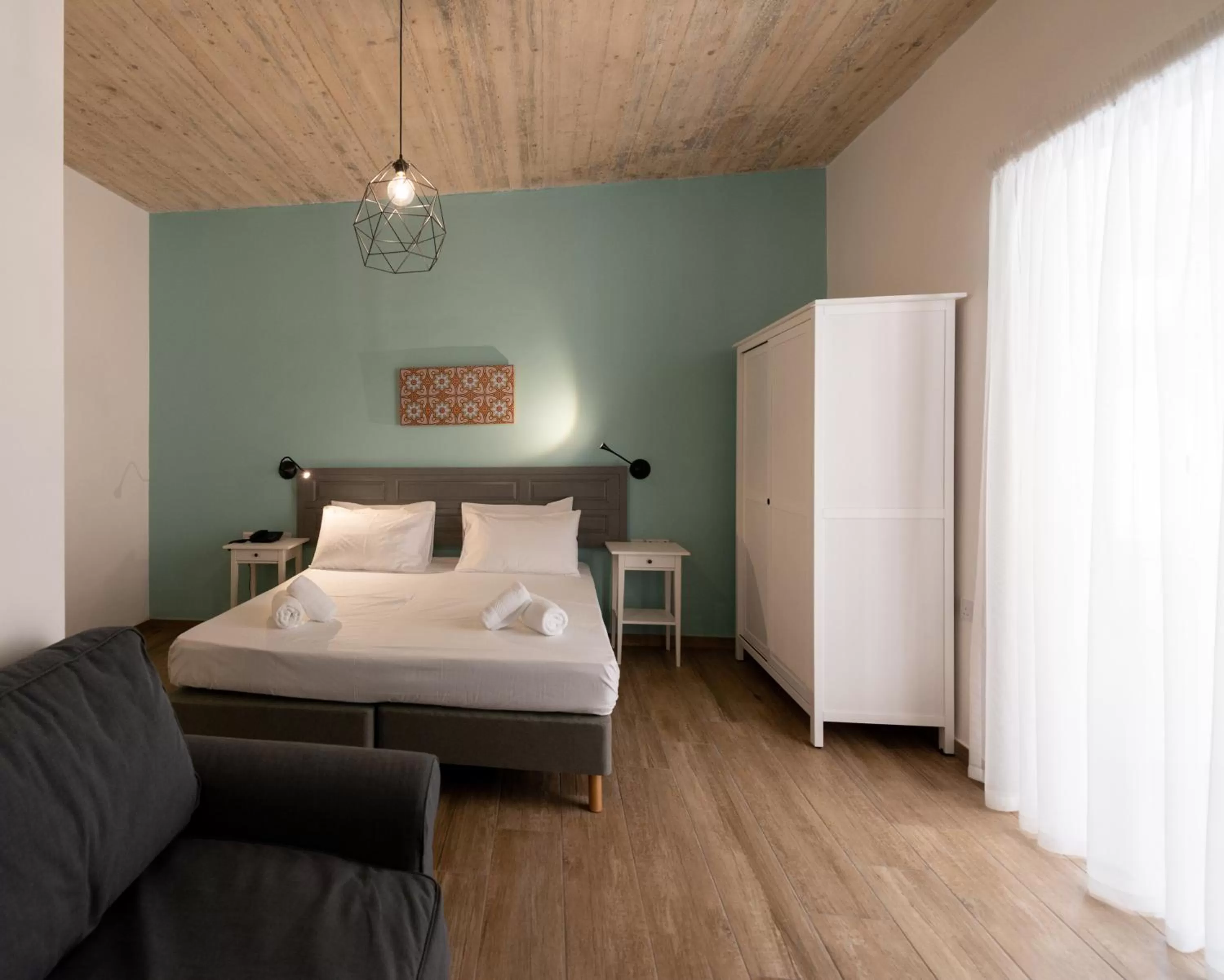 Bed in Chapter 5 Hotel