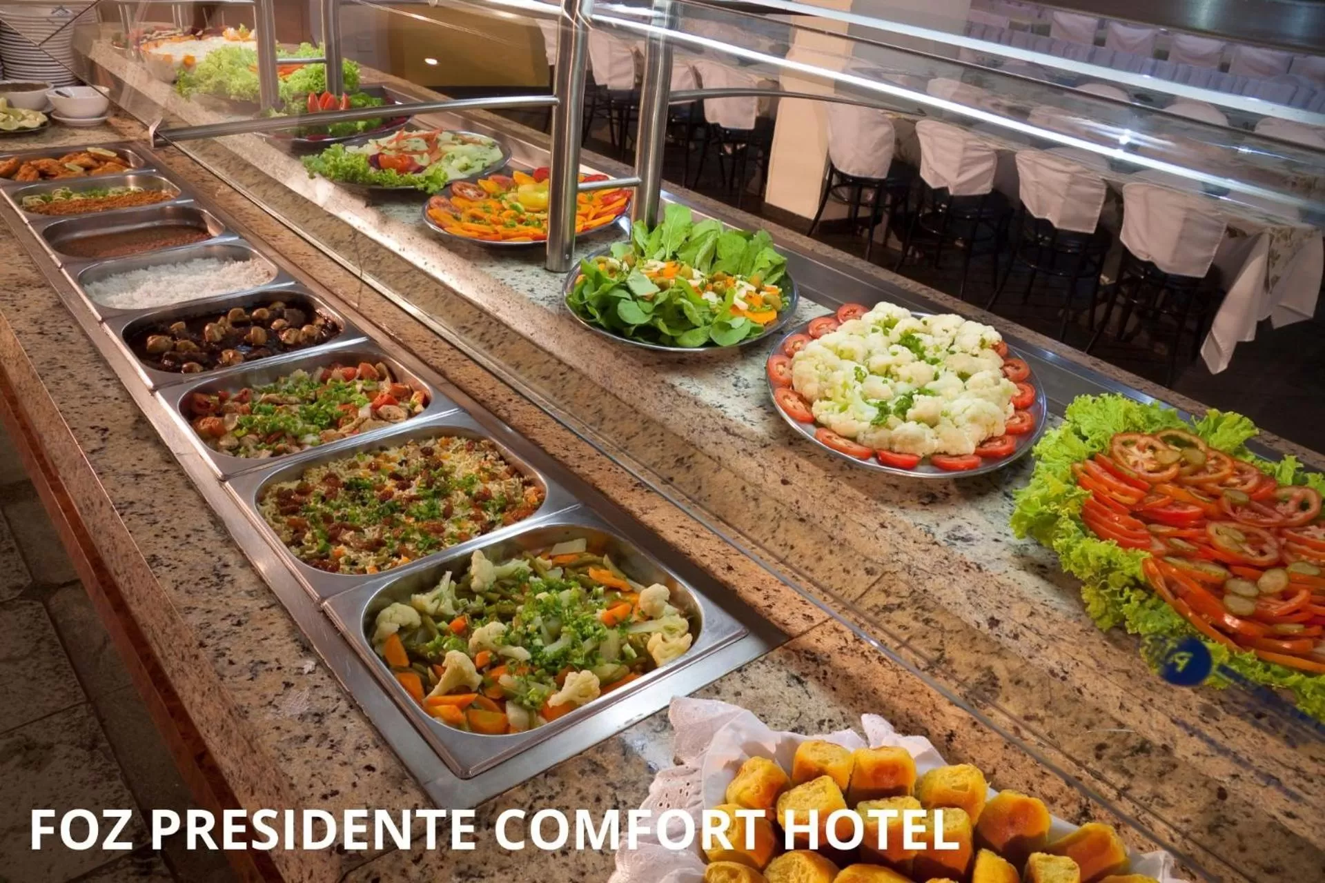 Restaurant/places to eat in Foz Presidente Comfort Hotel