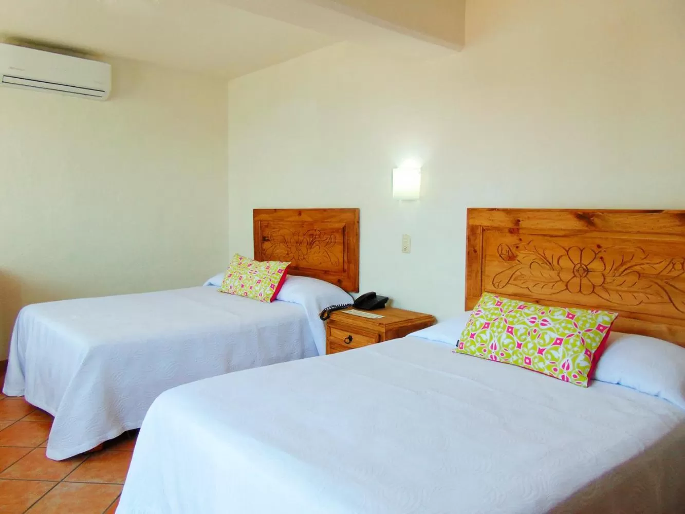 Bed in Hotel El Pescador